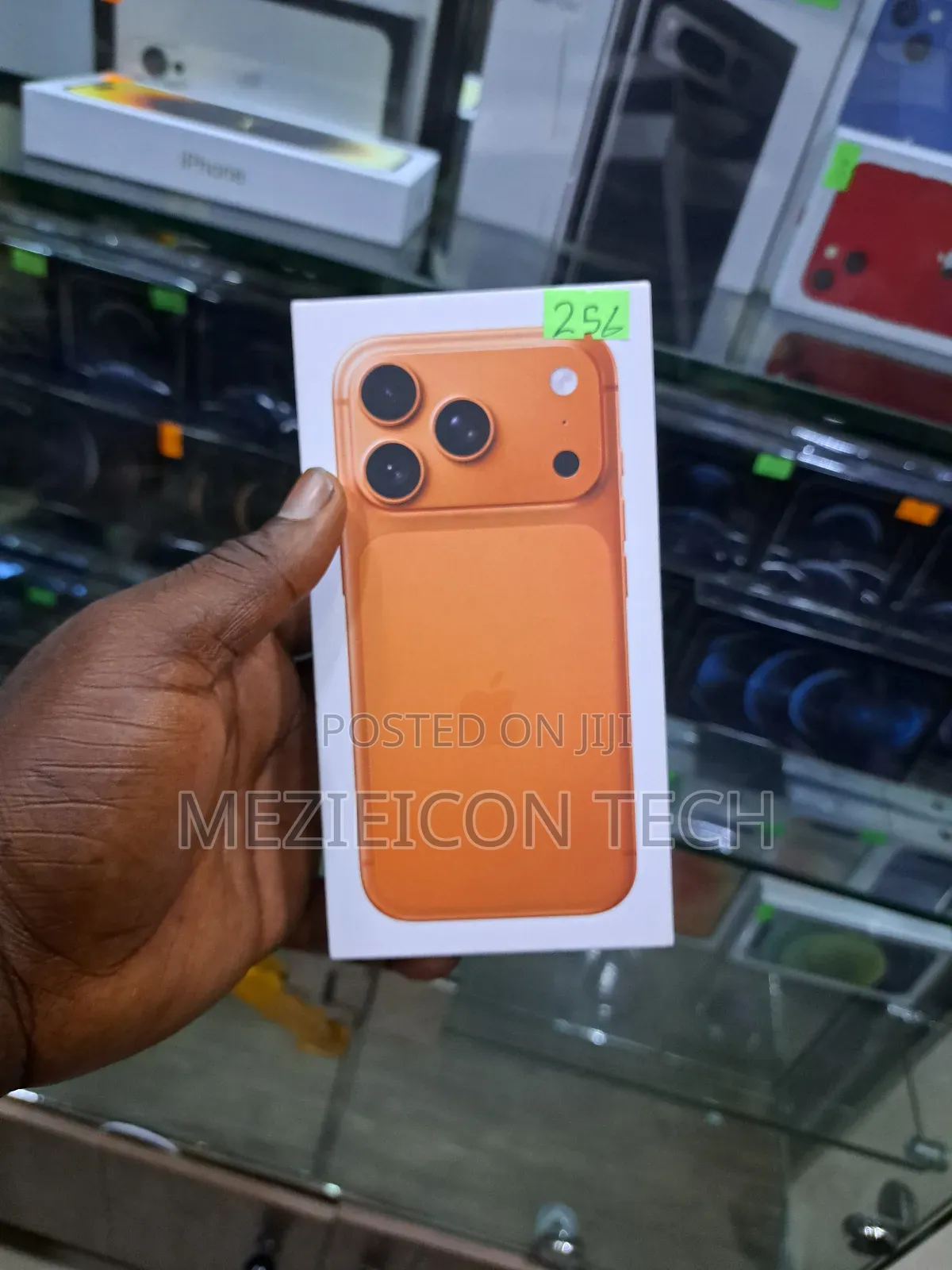 New Apple iPhone 17 Pro Max 256 GB Orange