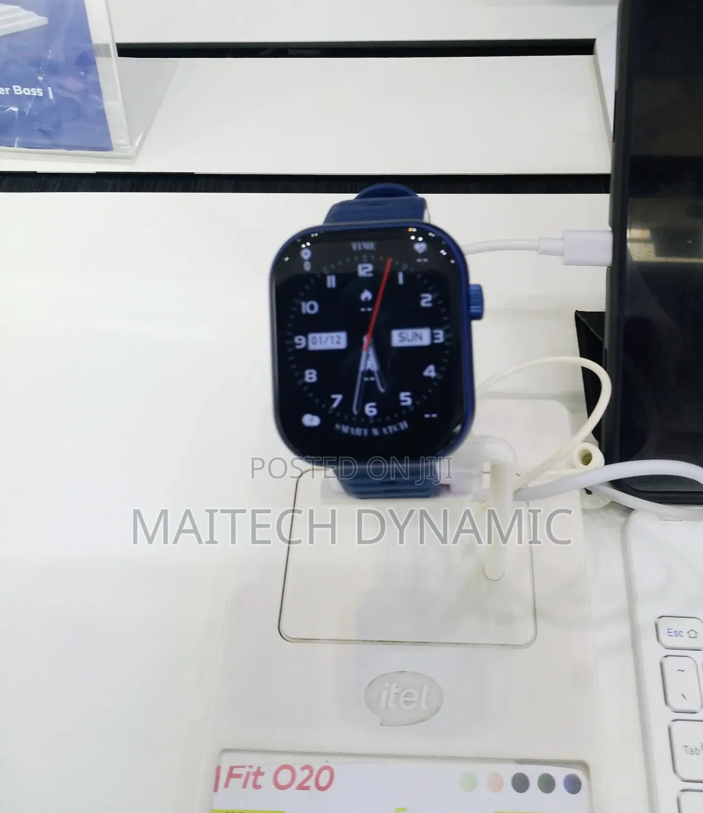 Fit–020 Smartwatch