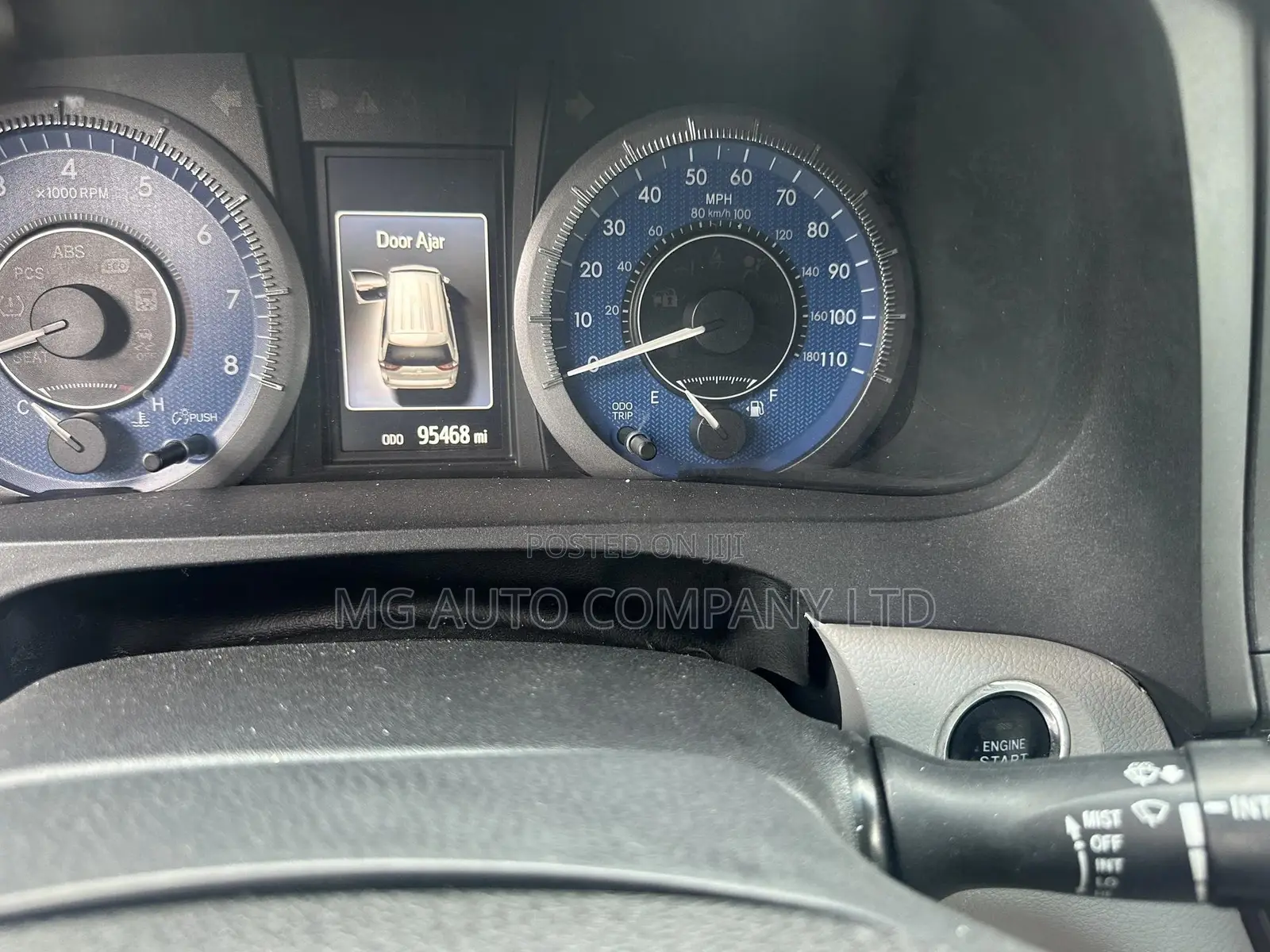 Toyota Sienna XLE Premium 8-Passenger 4dr Minivan (3.5L 6cyl 6A) 2015