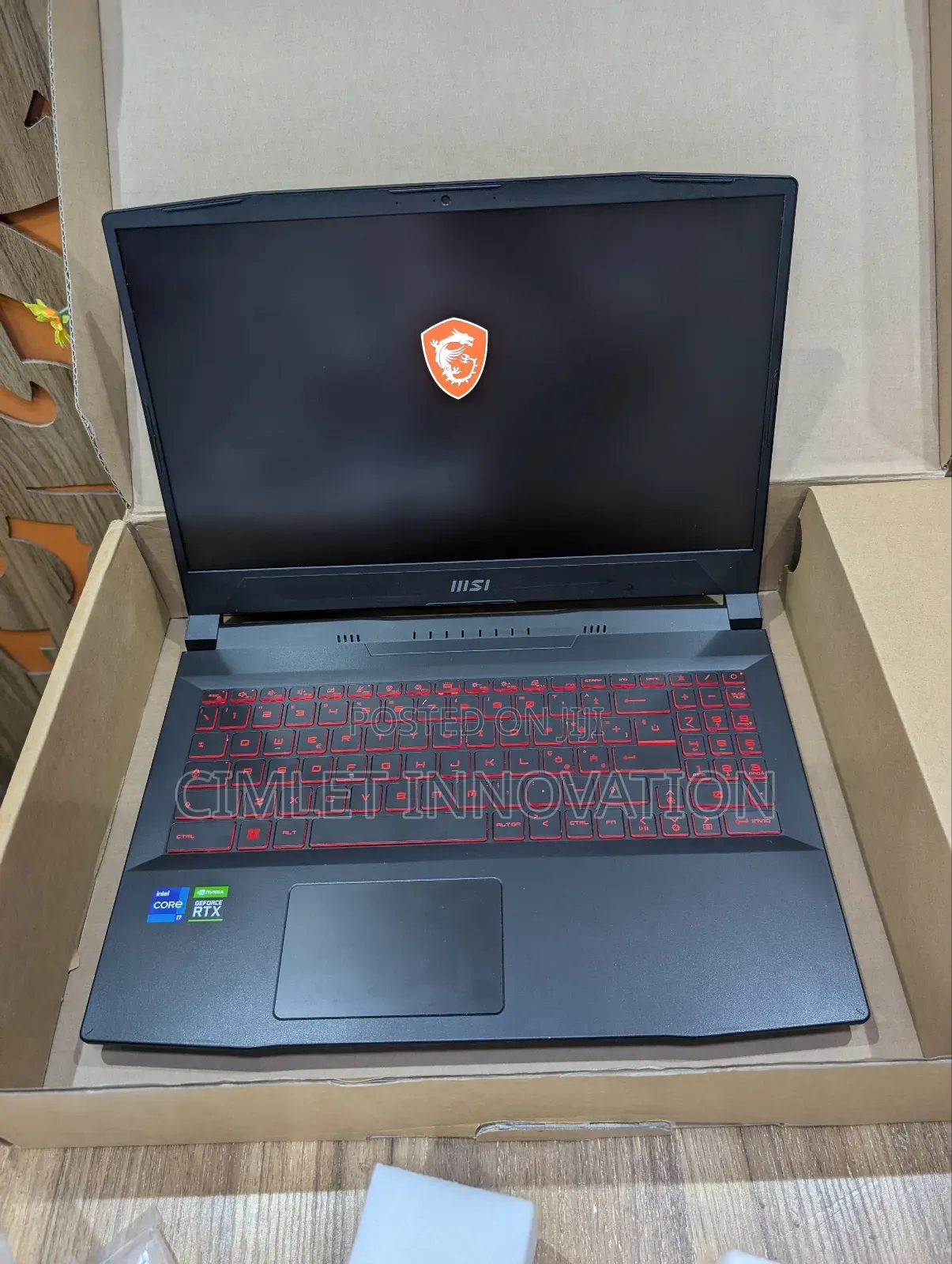 Laptop MSI Katana GF66 16GB Intel Core i7 SSD 512GB