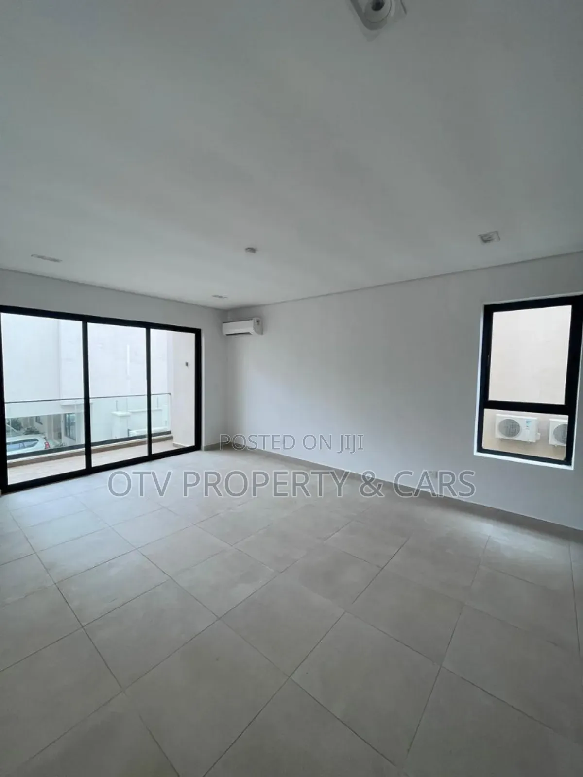 Furnished 6bdrm Duplex in Banana Island for sale
