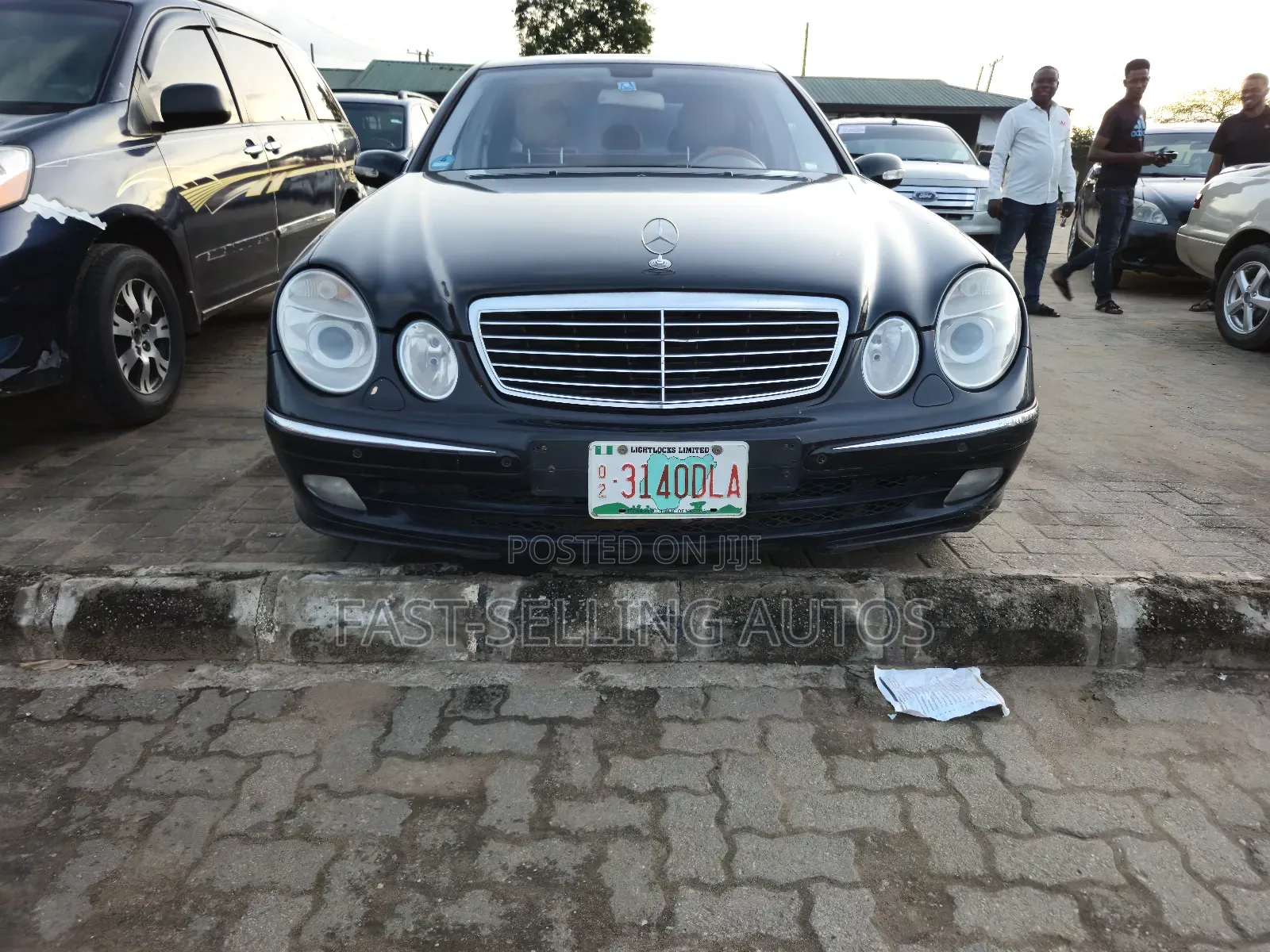 Mercedes-Benz E200 2007 Black