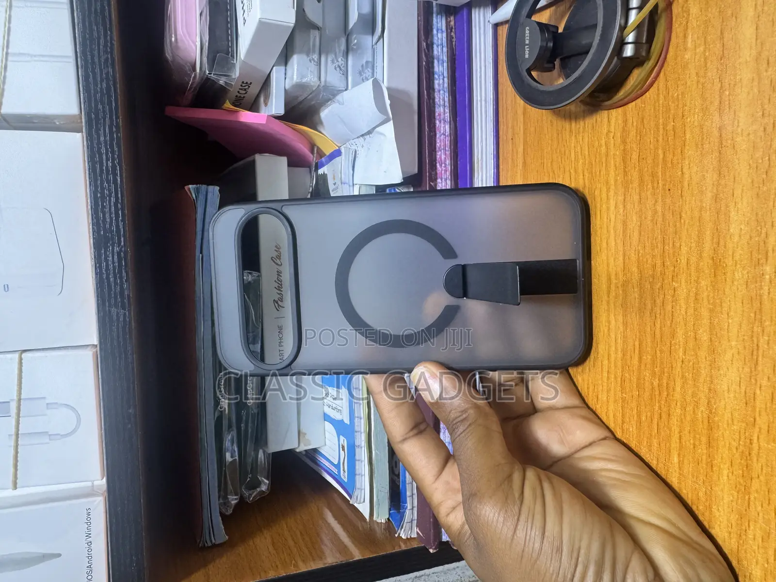 Crystal Clear Magsafe Case With Stand for Google Pixel 10 Pro Xl