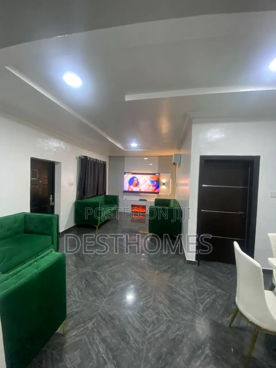 Spacious Two Bedroom Apartment