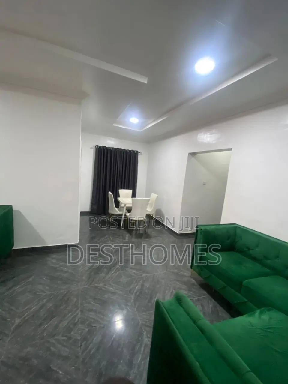 Spacious Two Bedroom Apartment