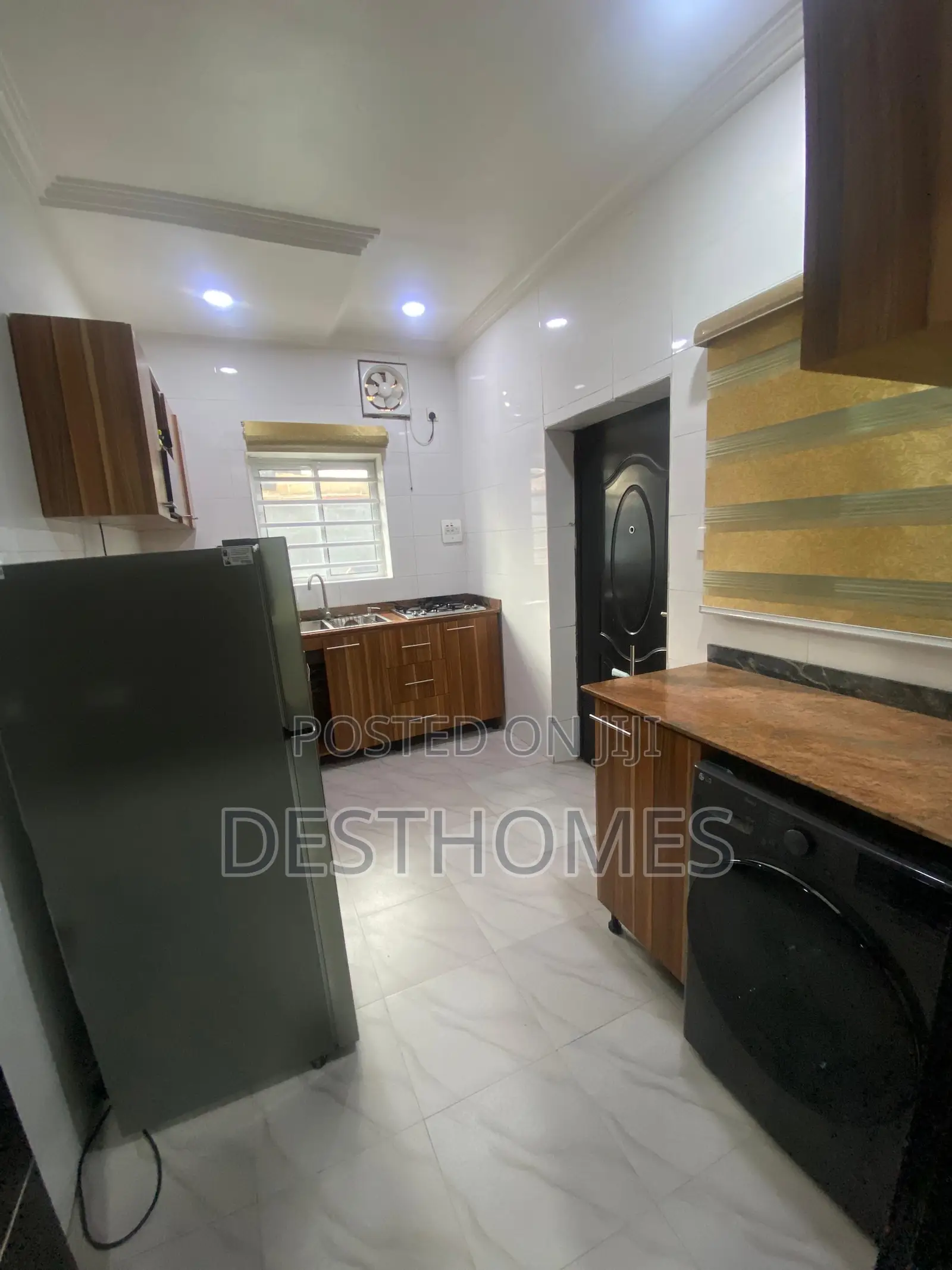 Spacious Two Bedroom Apartment
