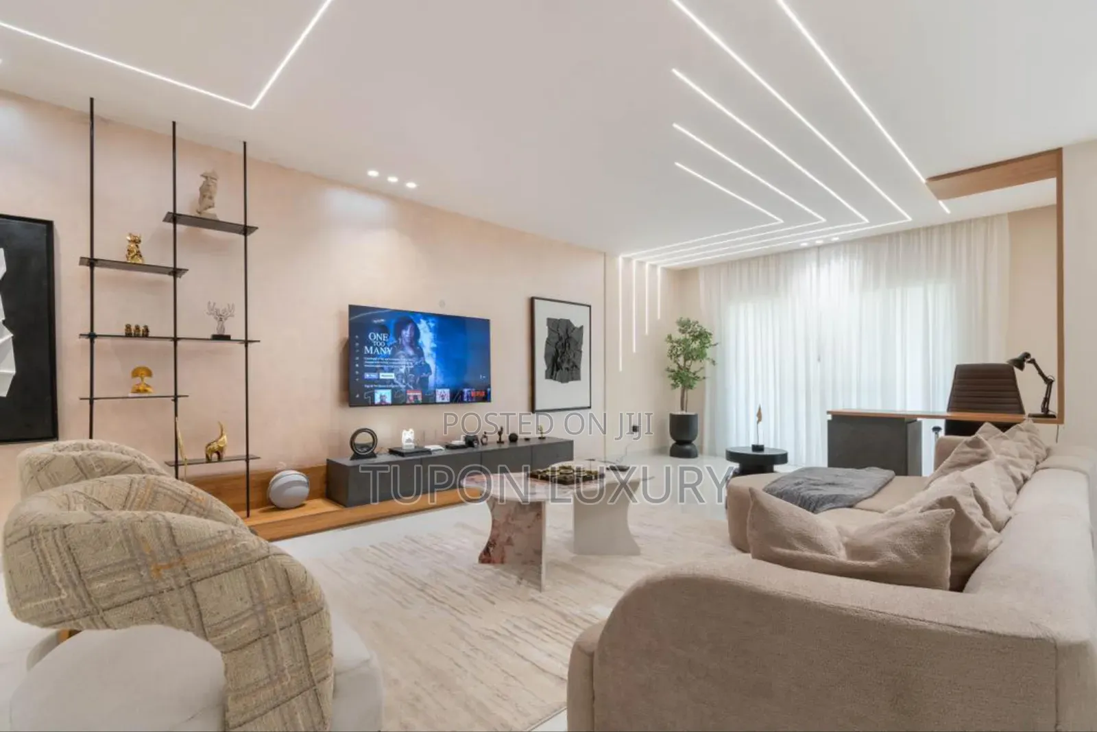 Luxury 3bed With Gym, Pool, Office Space and 2 Balconies