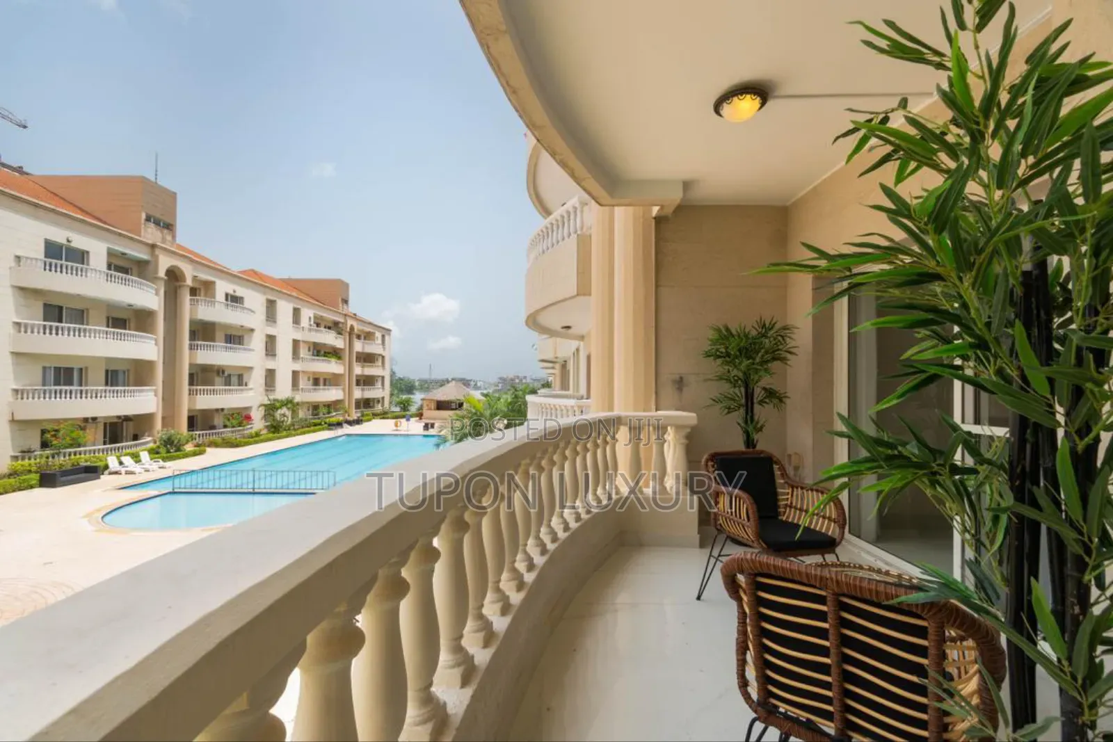 Luxury 3bed With Gym, Pool, Office Space and 2 Balconies