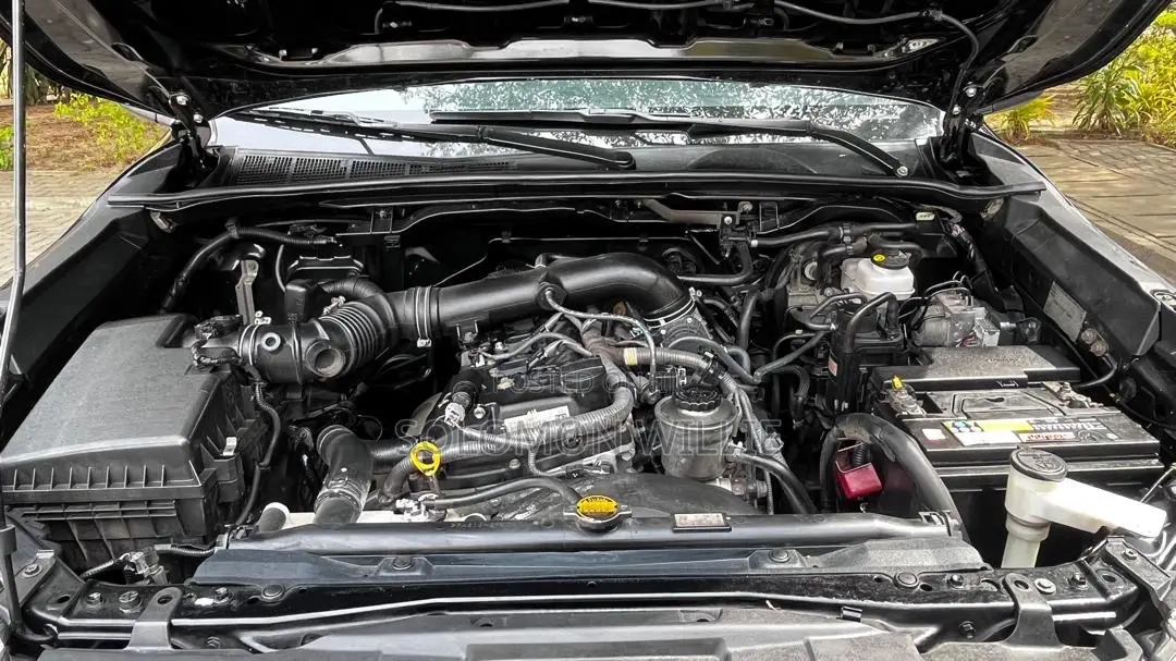 Toyota Hilux 2017 Black