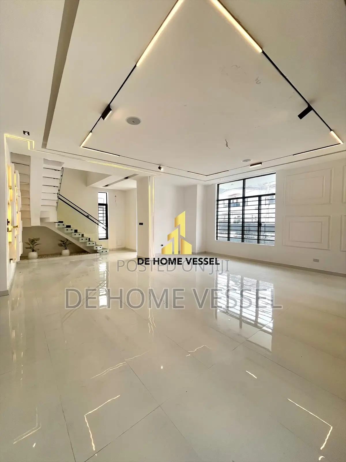 5bdrm Duplex in Lekki for sale