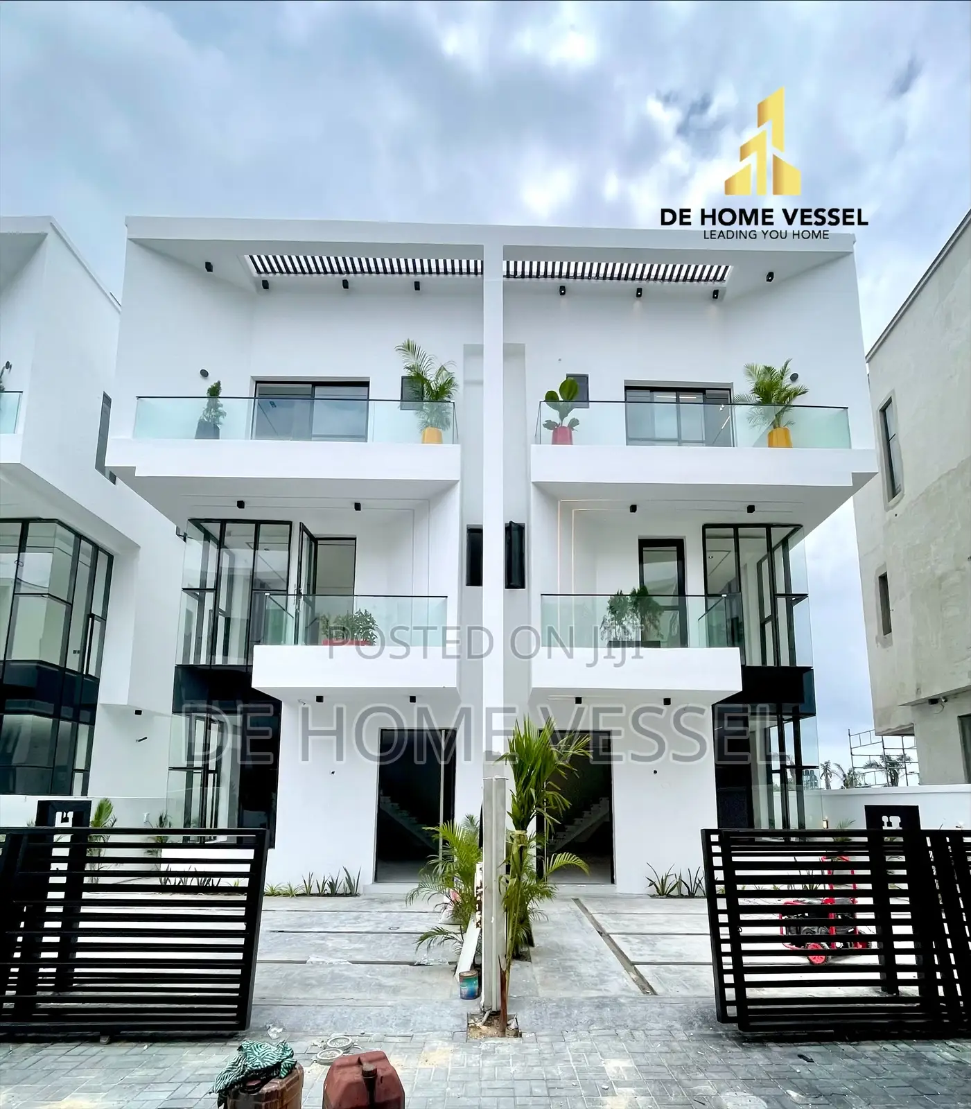 4bdrm Duplex in Lekki for sale