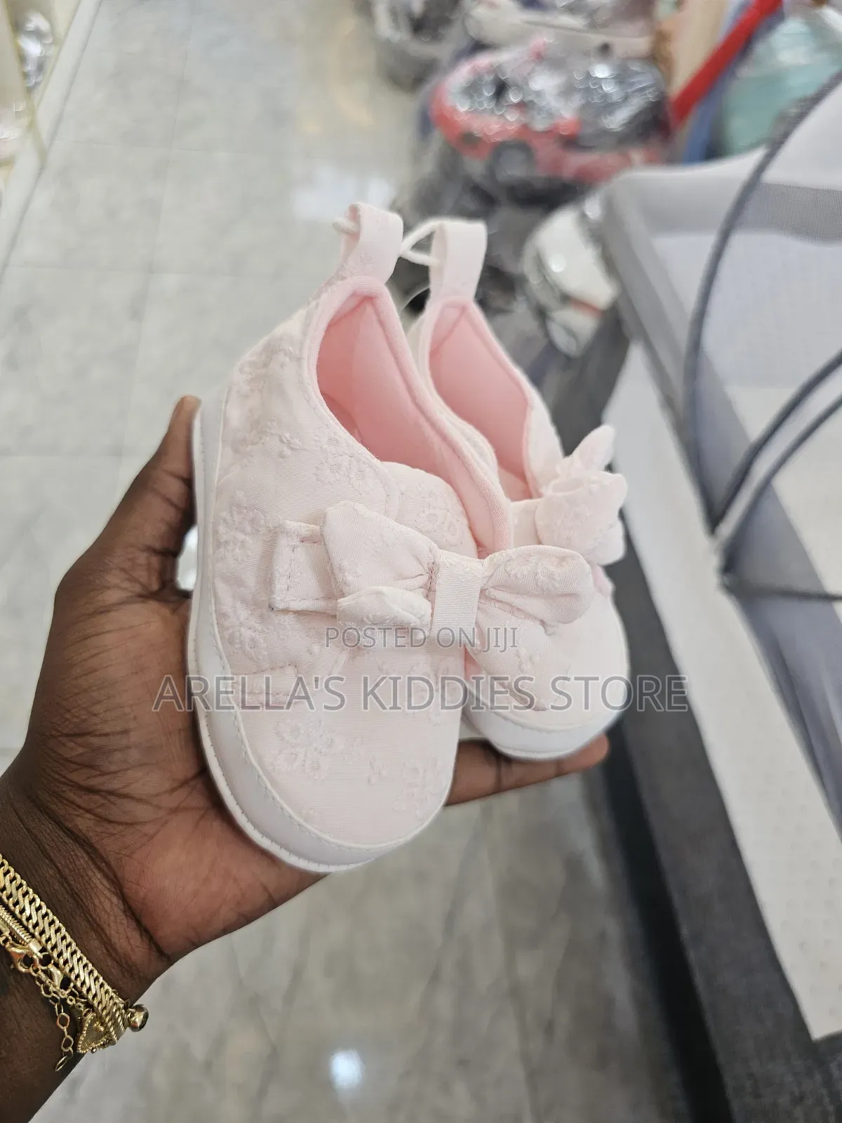 LCW Steps Bow Detailed Baby Girl First Step Shoes