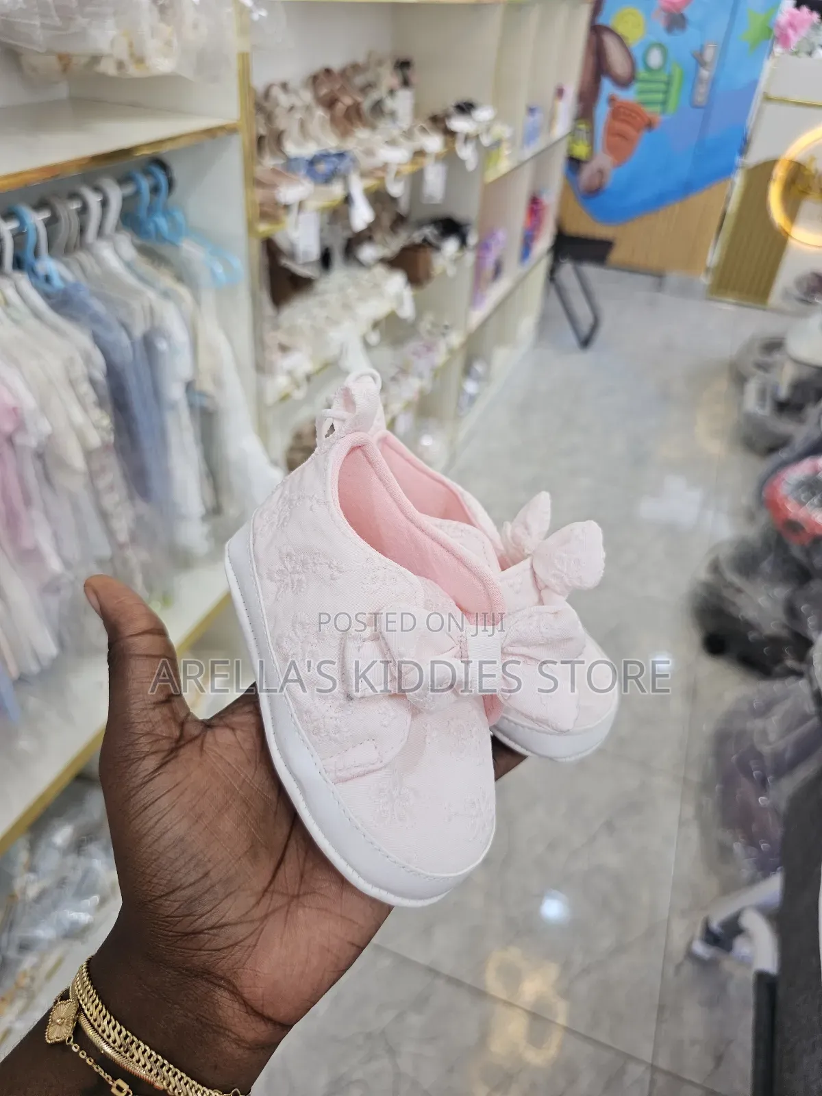 LCW Steps Bow Detailed Baby Girl First Step Shoes