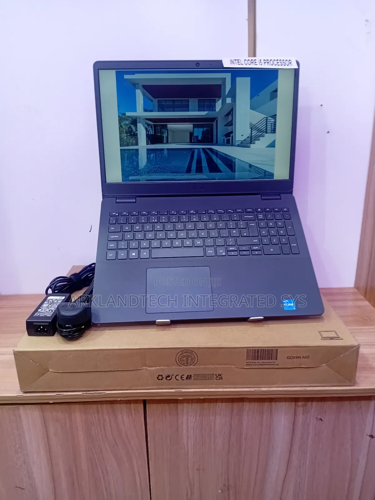 New Laptop Dell Vostro 14 3446 8GB Intel Core I5 SSD 512GB