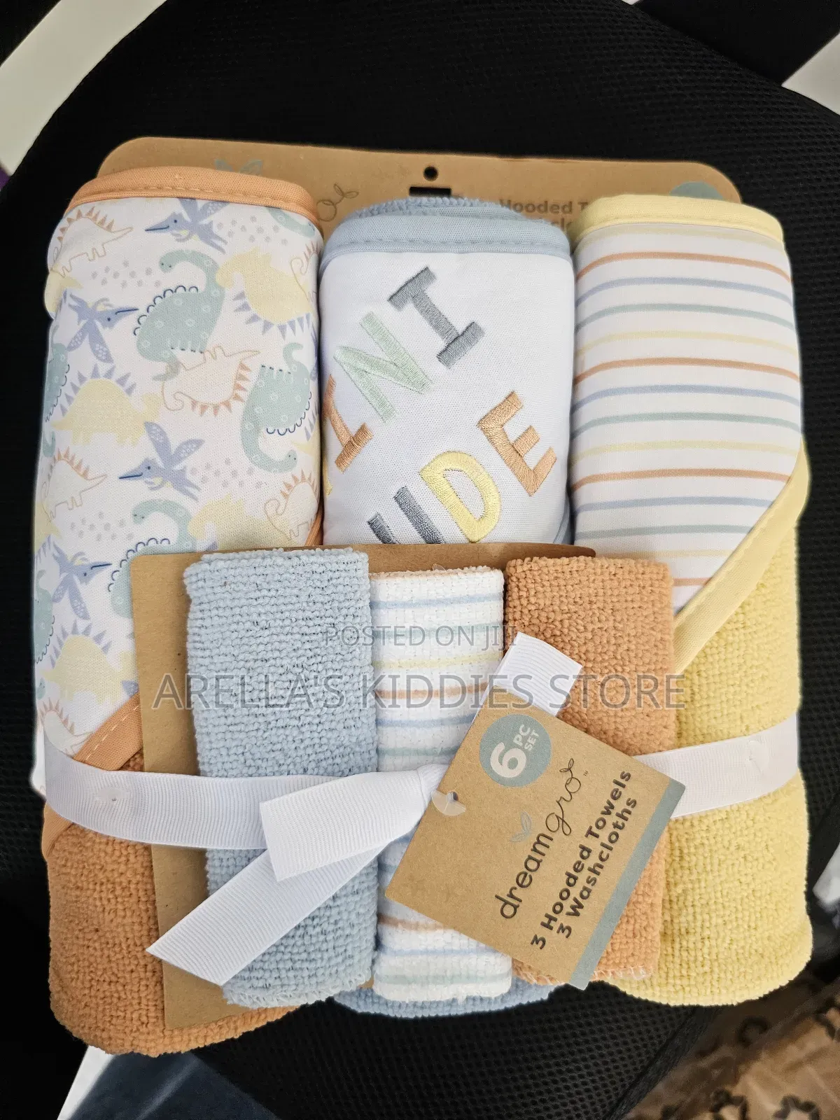 Six Piece Hooded Towel Washcloth Set
