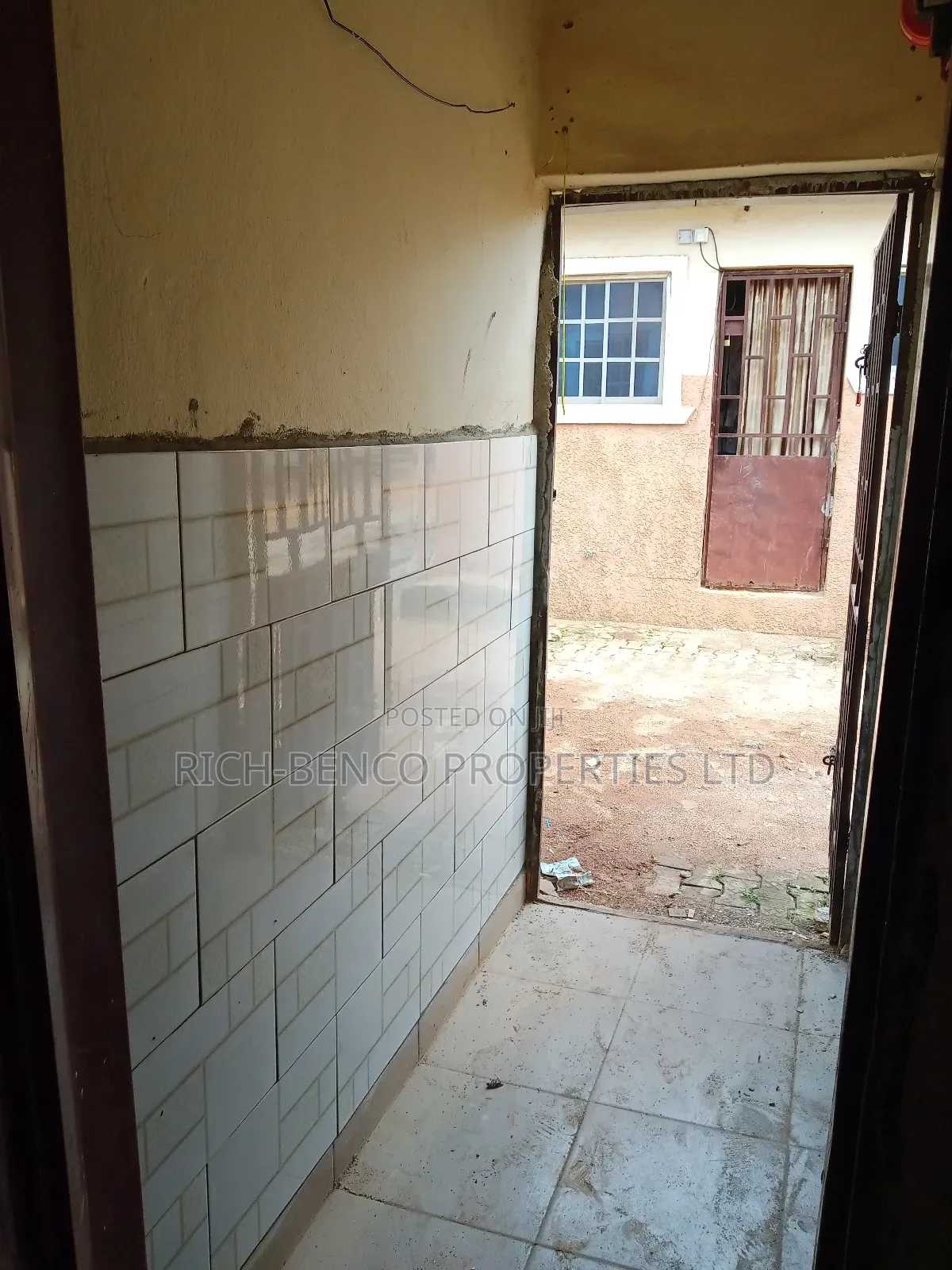 Studio Apartment in Dutse Jabu for rent