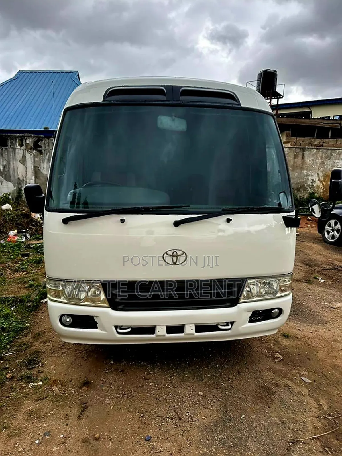 Fully Air Conditioner White Toyota 2018 Coaster