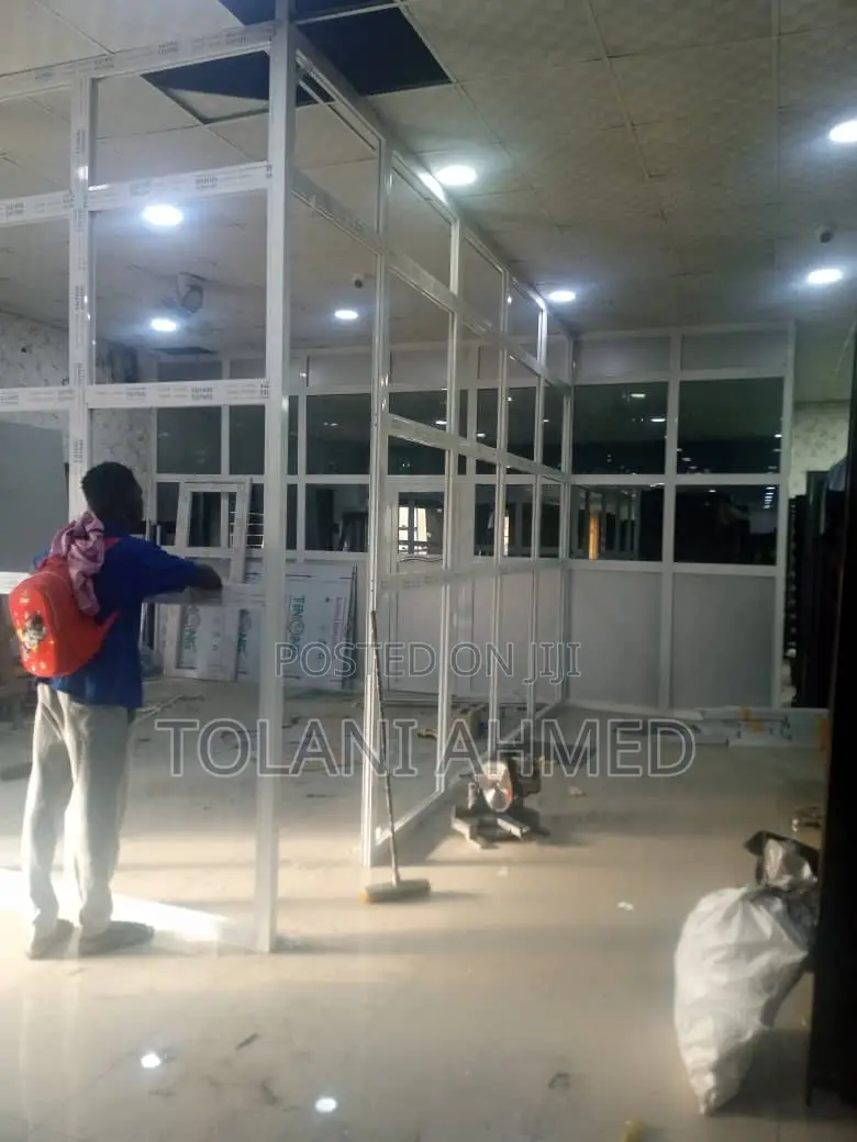 Aluminum Office Partitioning With Aluco Board