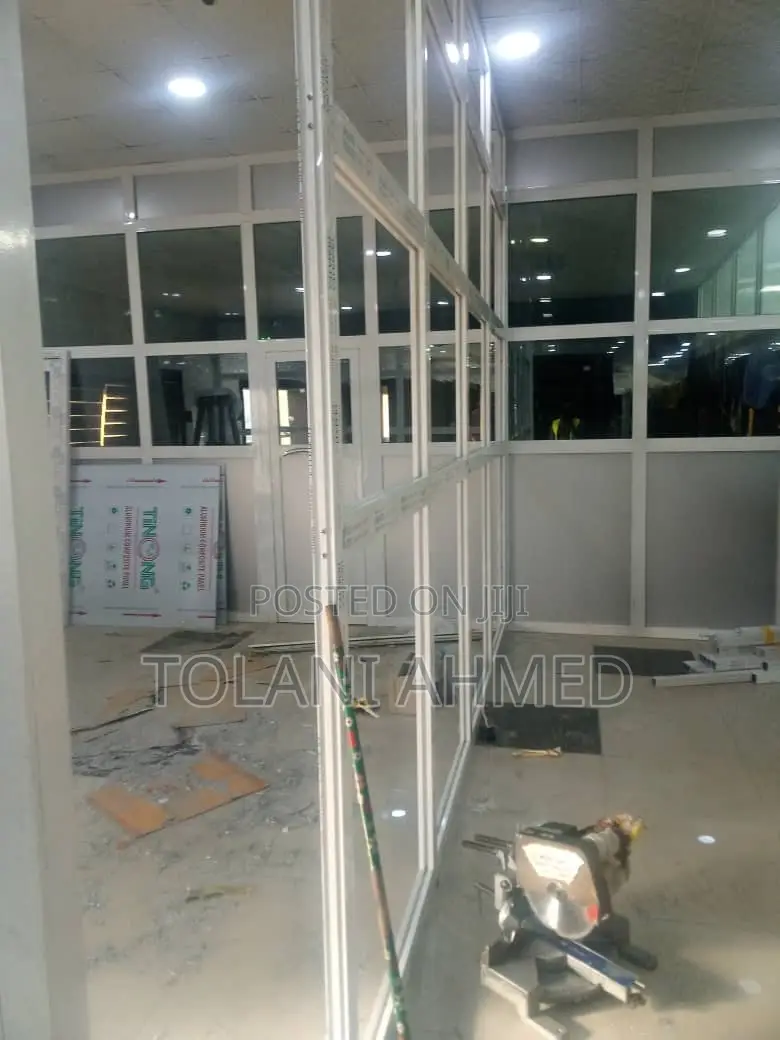 Aluminum Office Partitioning With Aluco Board