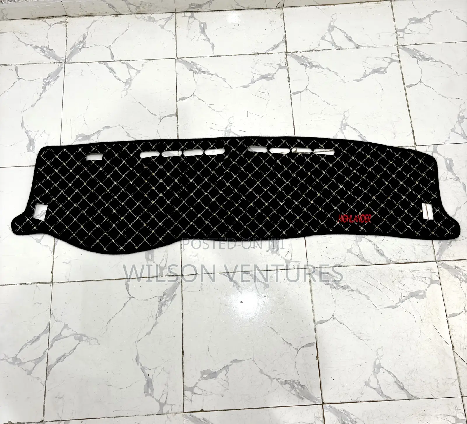 2005 Highlander Draft Tiles Dashboard Cover Beige Black