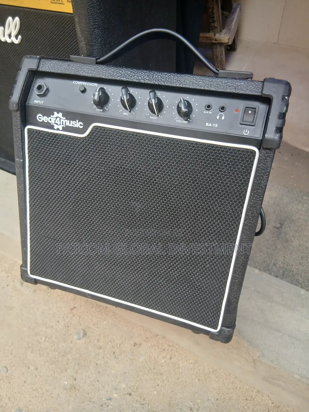 London Used Fairly Used Bass Combo