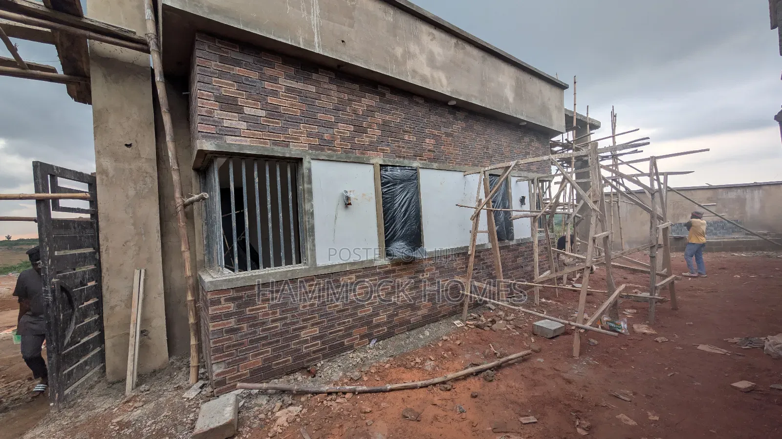 Standard Plot of Land in a Secure Estate With 24 Hours Power Supply