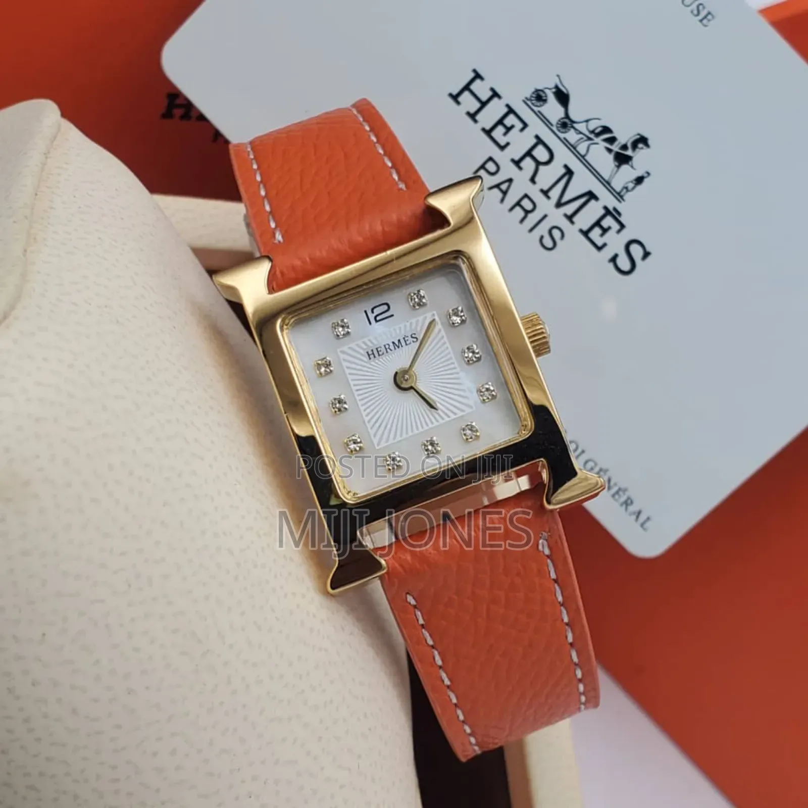 Hermès Women's Watch - Luxurious Leather Strap, Battery Powered*