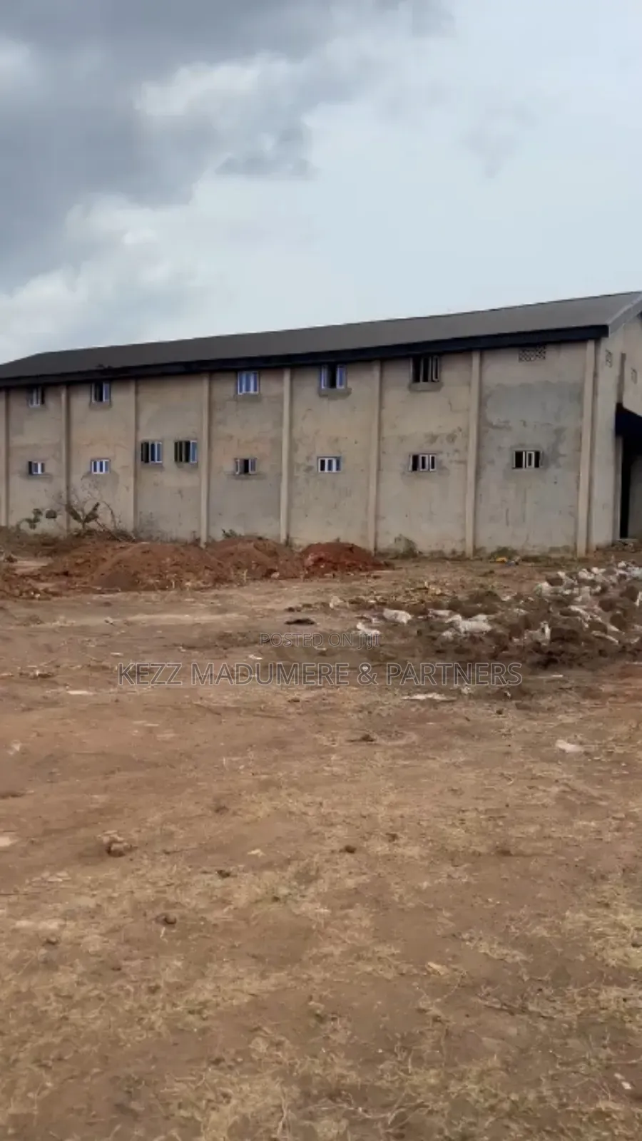 For Sale : 2000 SQMTS Warehouse in Enugu, Enugu State