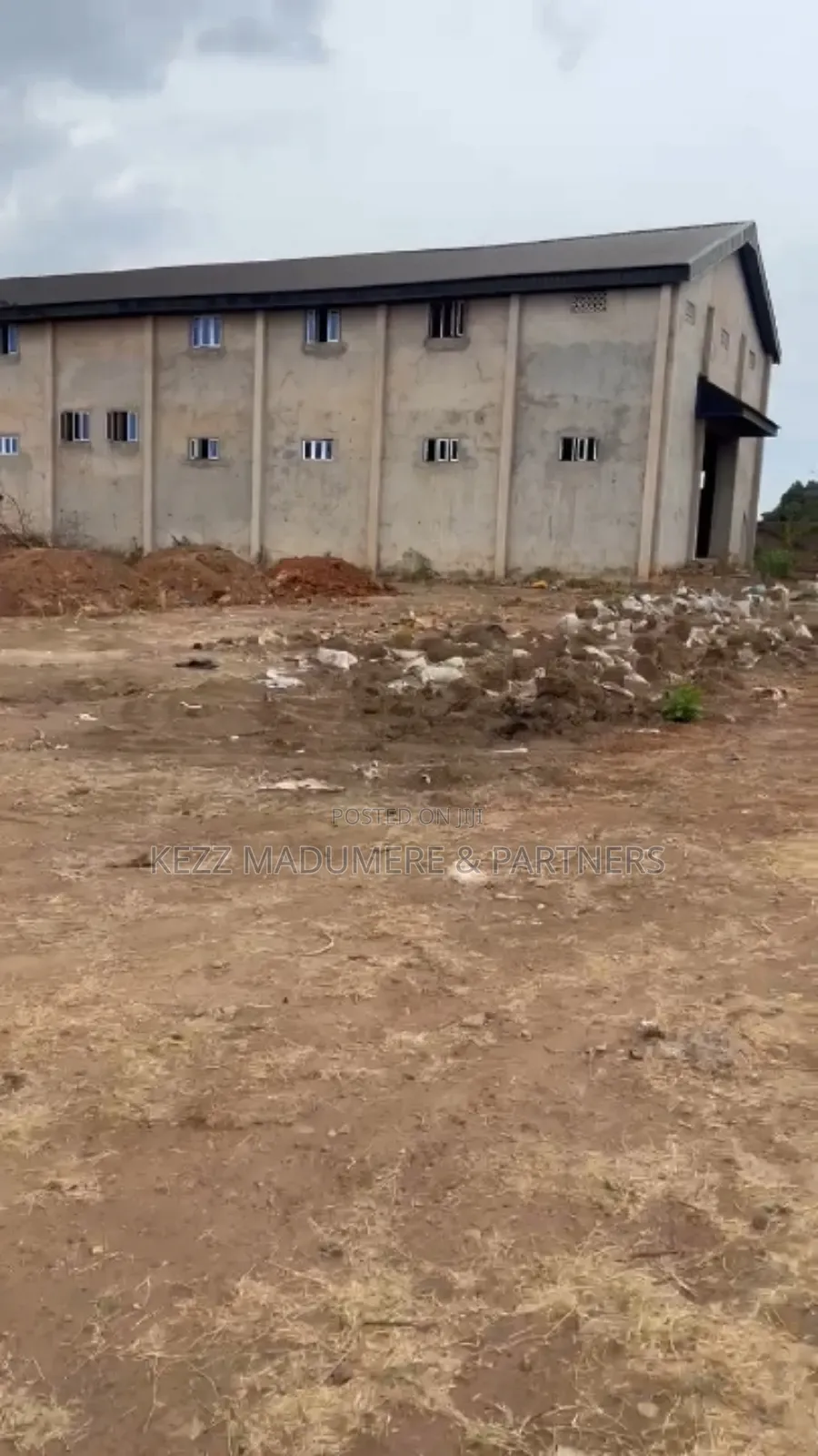For Sale : 2000 SQMTS Warehouse in Enugu, Enugu State