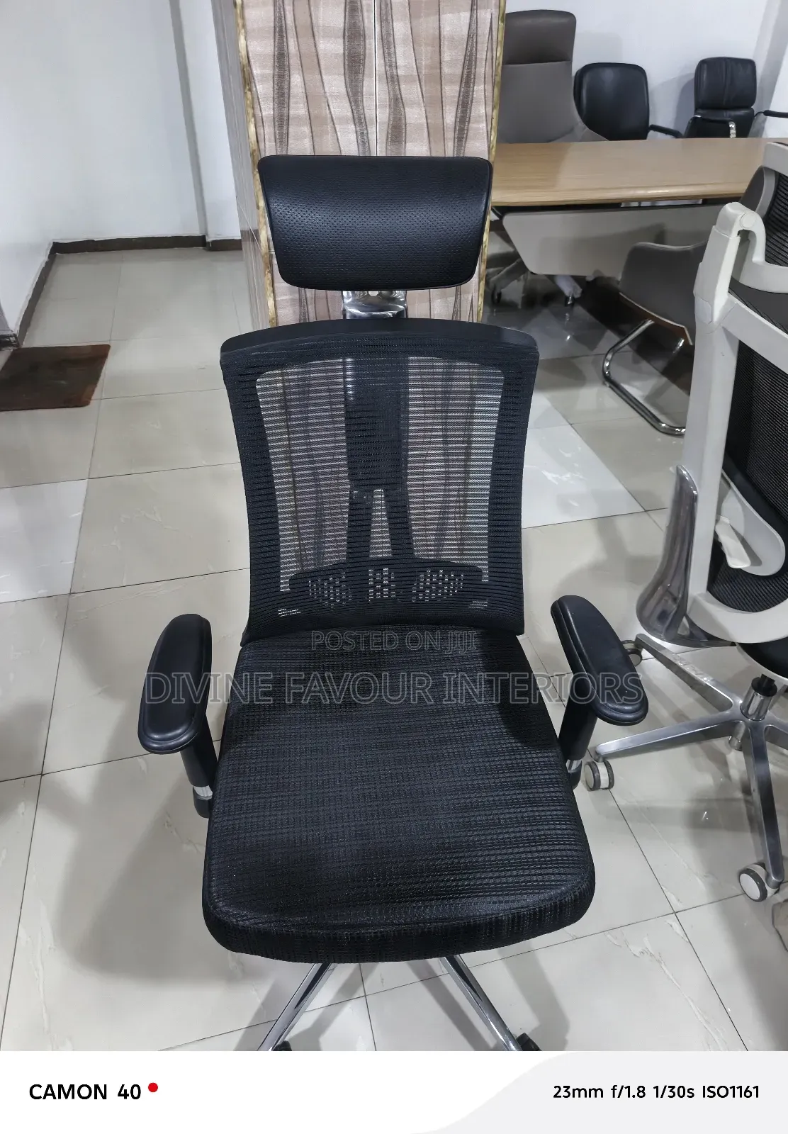 Butterfly Reclining Full Mesh Office Chair Stainless Steel Back Design