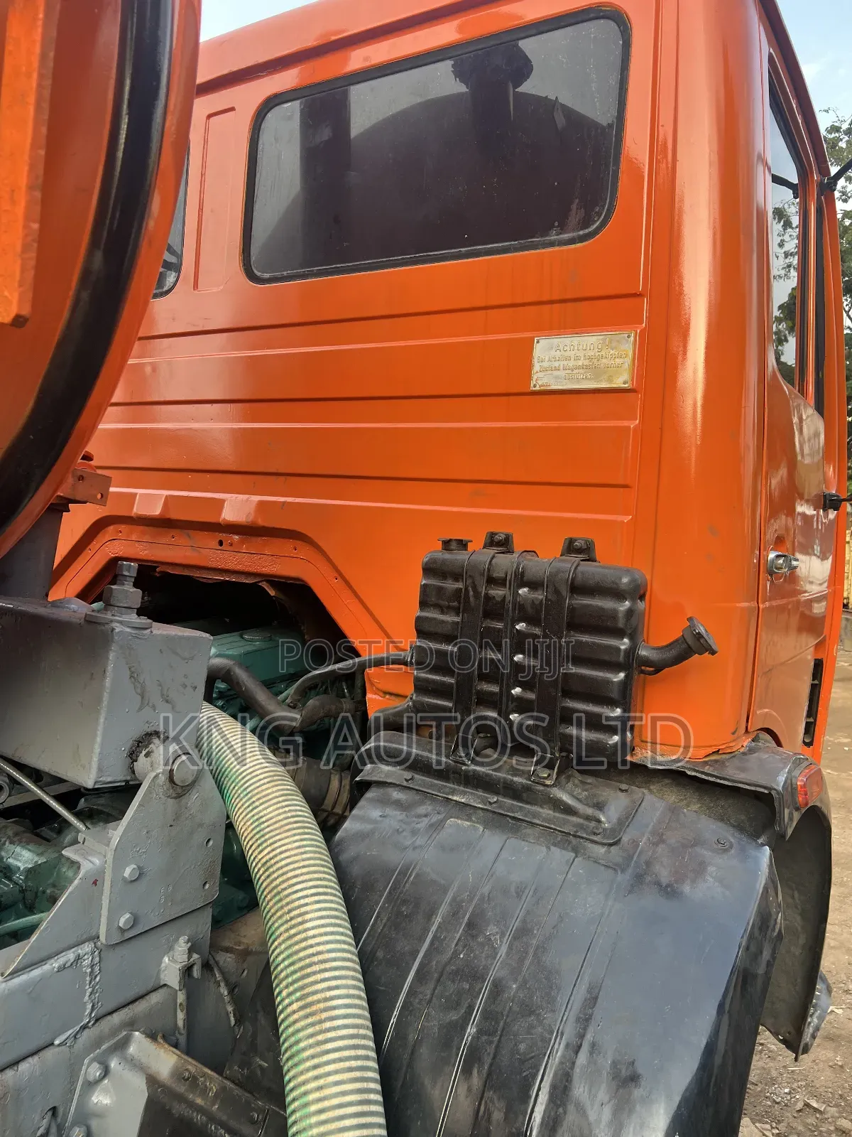 Mercedes Sewage Vacuum Truck