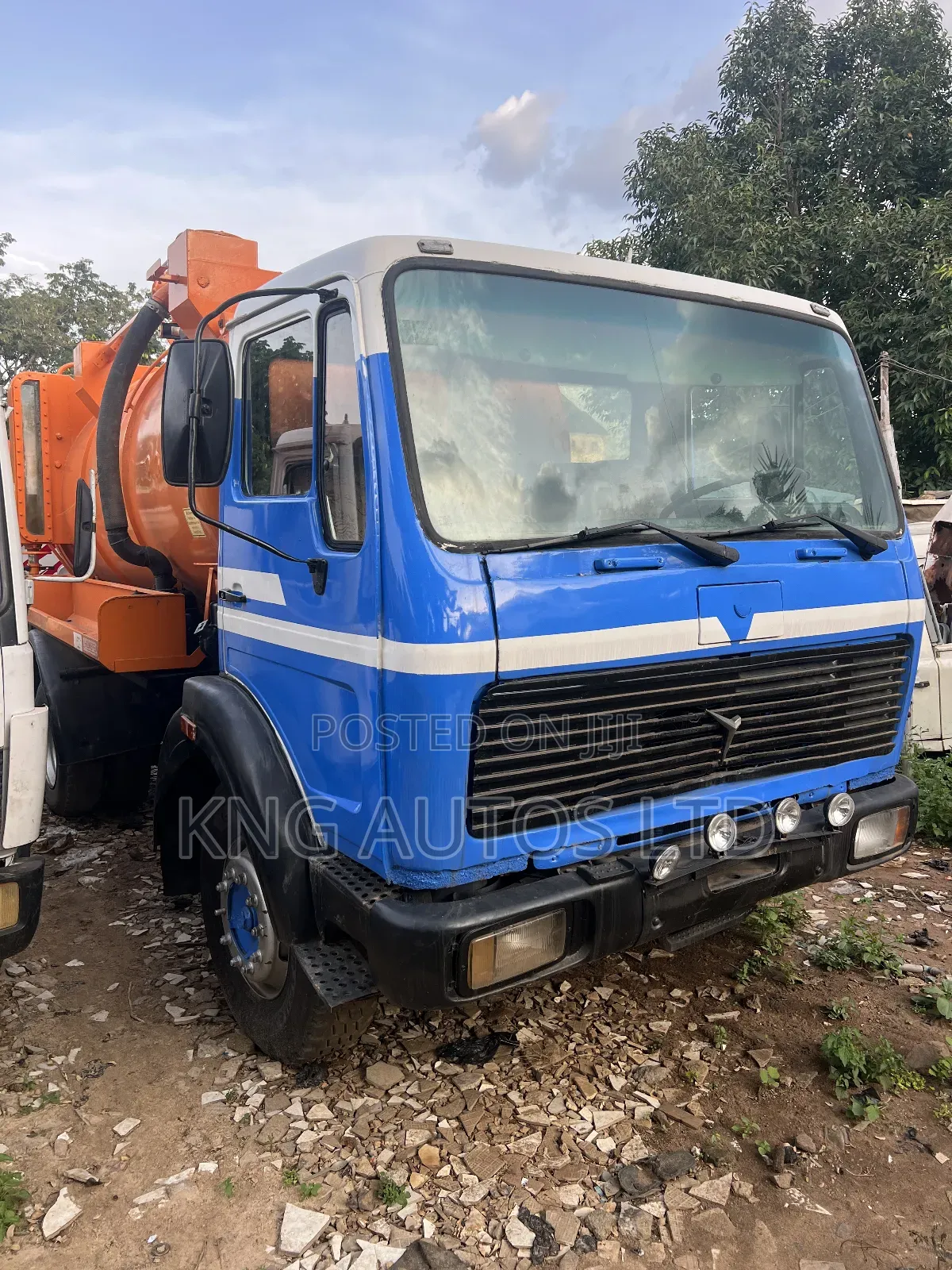 Mercedes Sewage Suction Truck