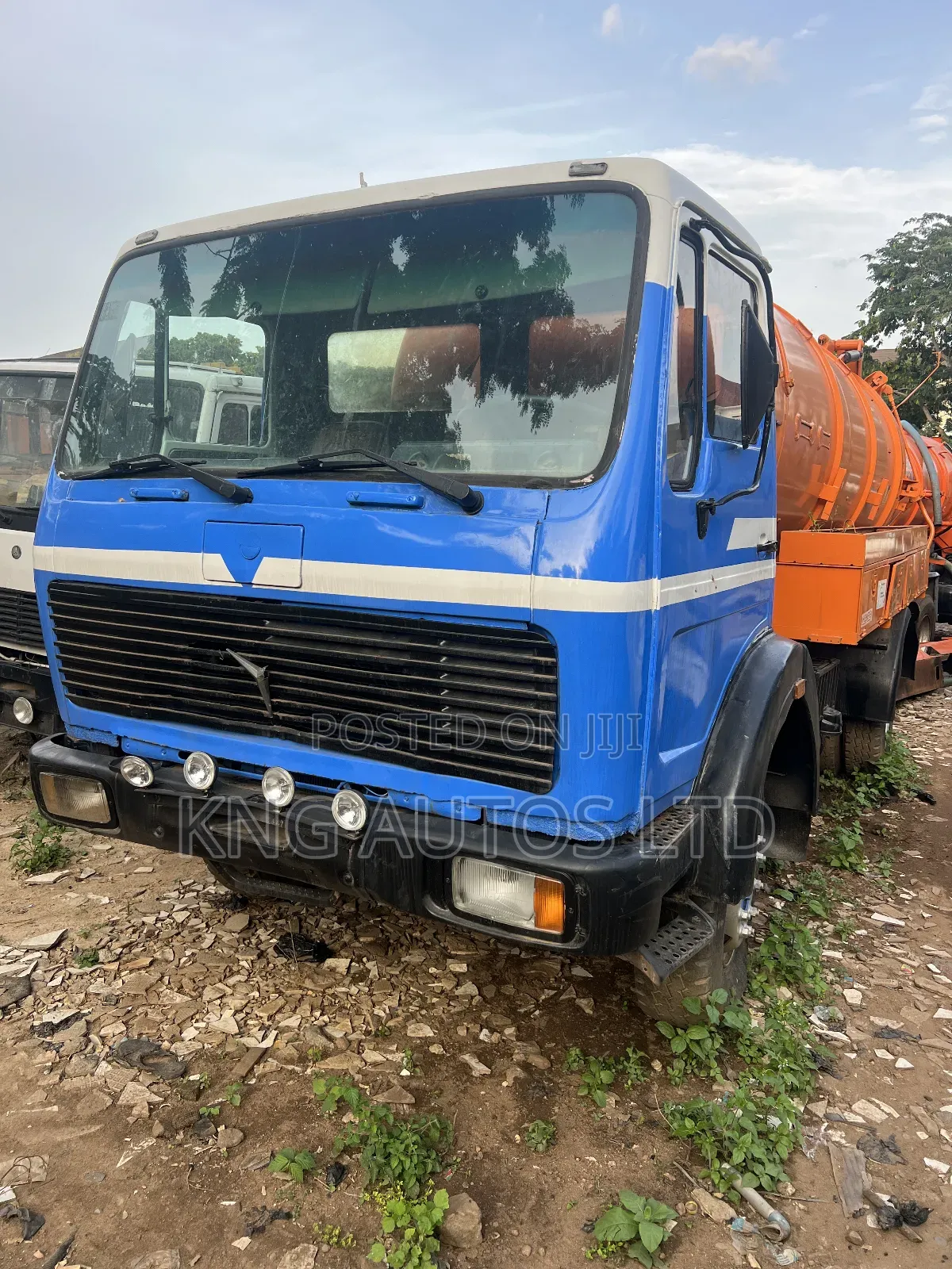 Mercedes Sewage Suction Truck