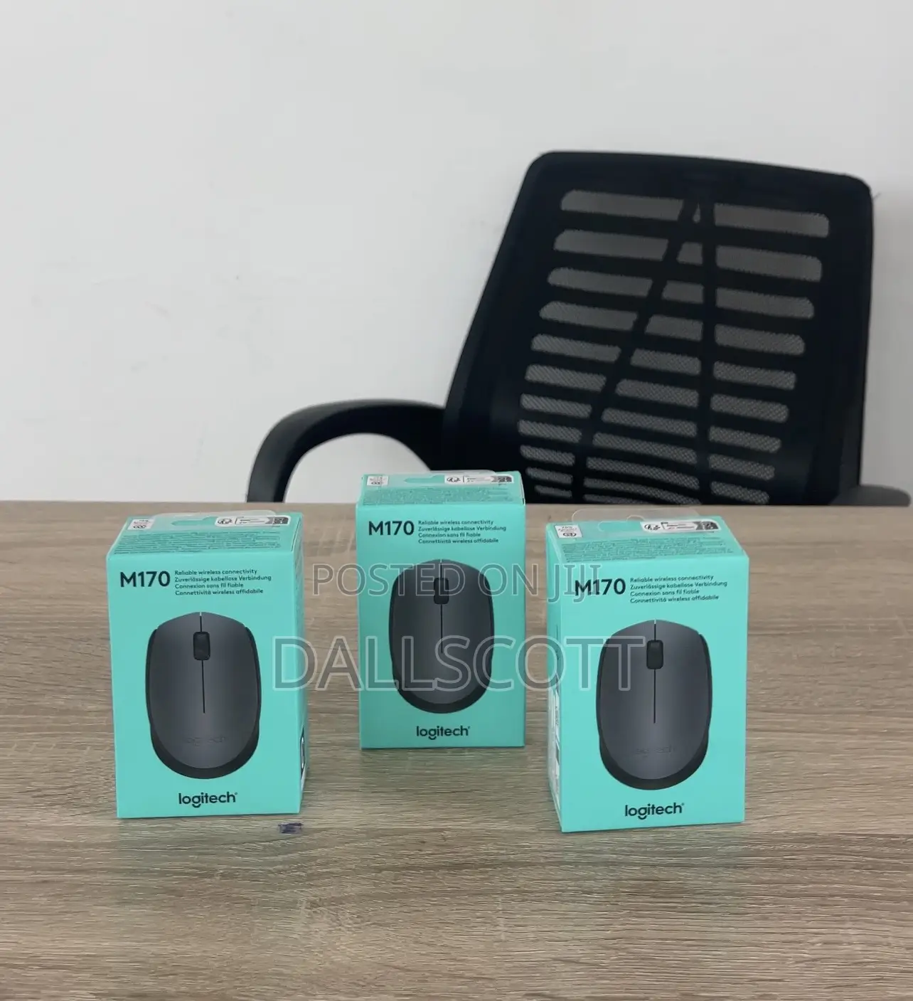 Logitech M170 Wireless Mouse - Reliable and Affordable Connectivity