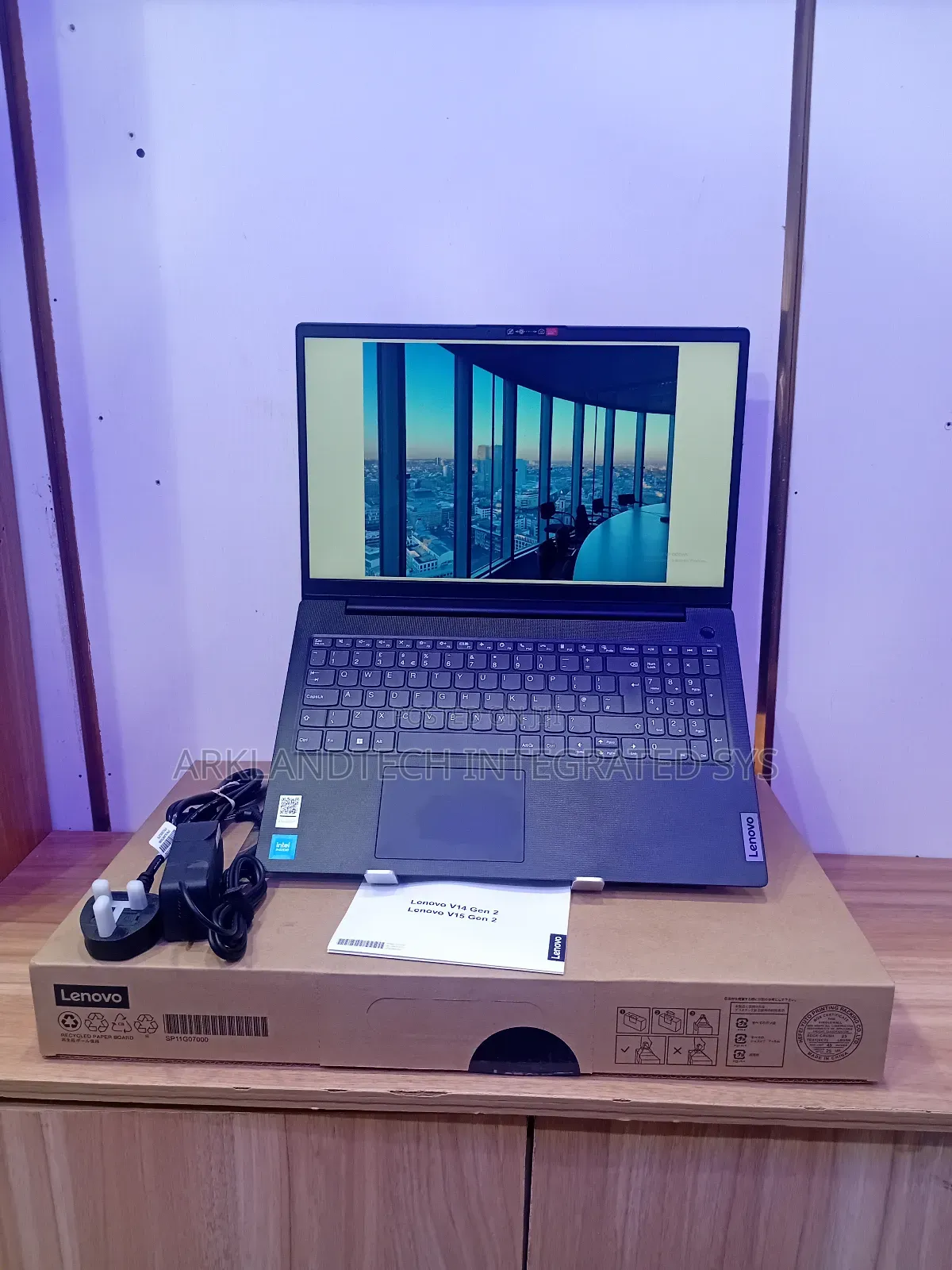 New Laptop Lenovo IdeaPad 130 8GB Intel Celeron SSD 512GB