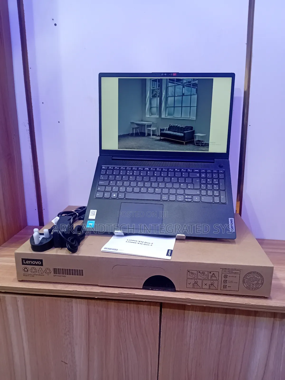 New Laptop Lenovo IdeaPad 300 8GB Intel Celeron SSD 512GB
