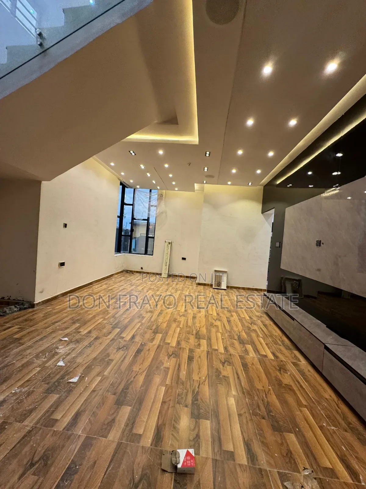 4bdrm Duplex in Aare Avenue, Oluyole Estate for sale