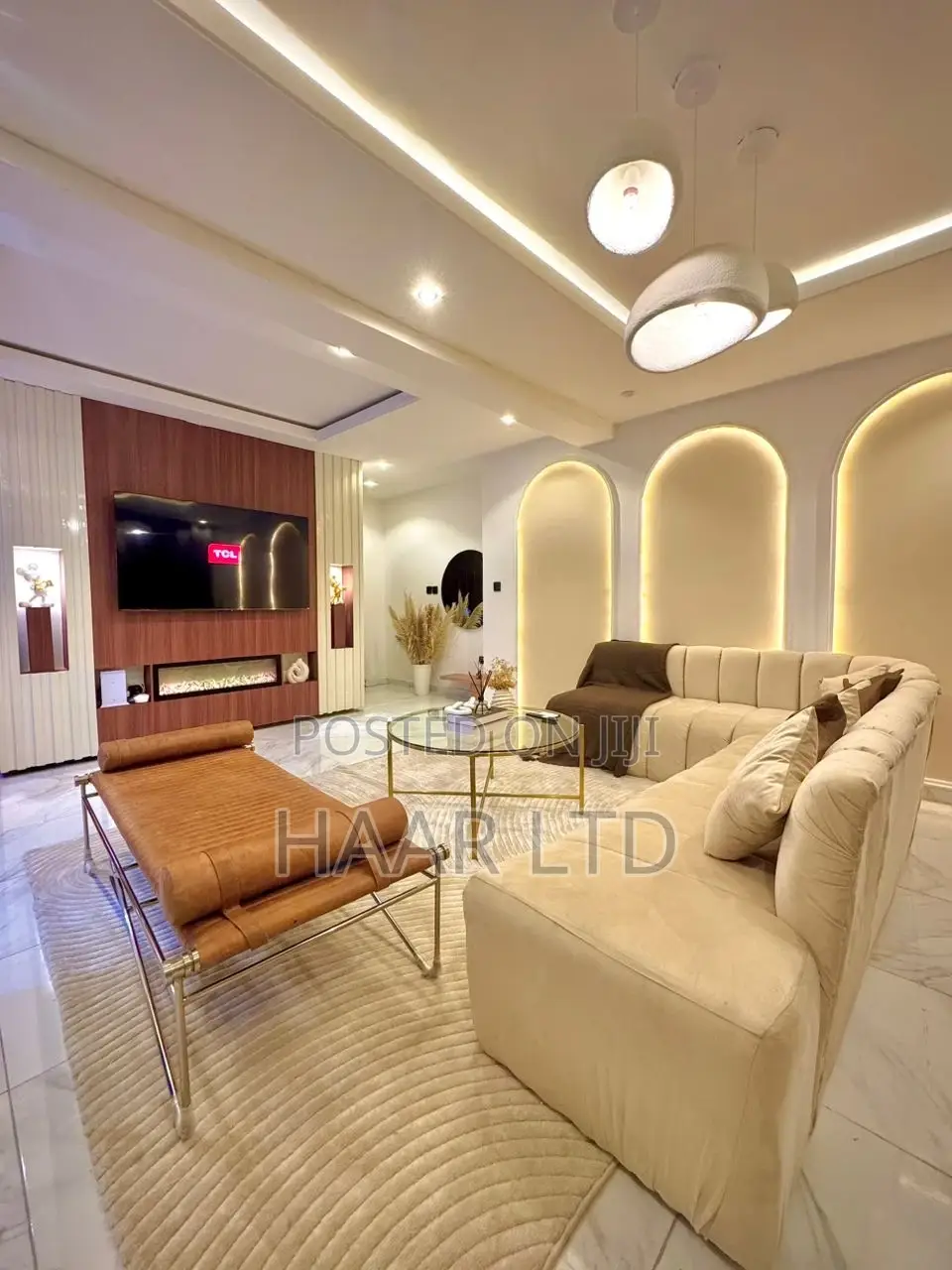 Luxury One Bedroom Apartment