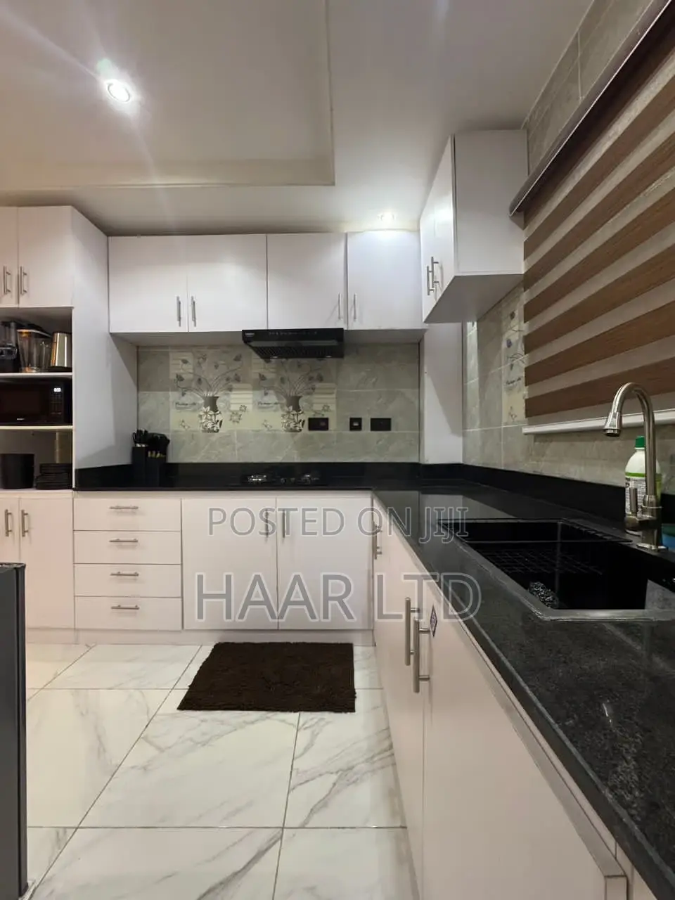 Luxury One Bedroom Apartment