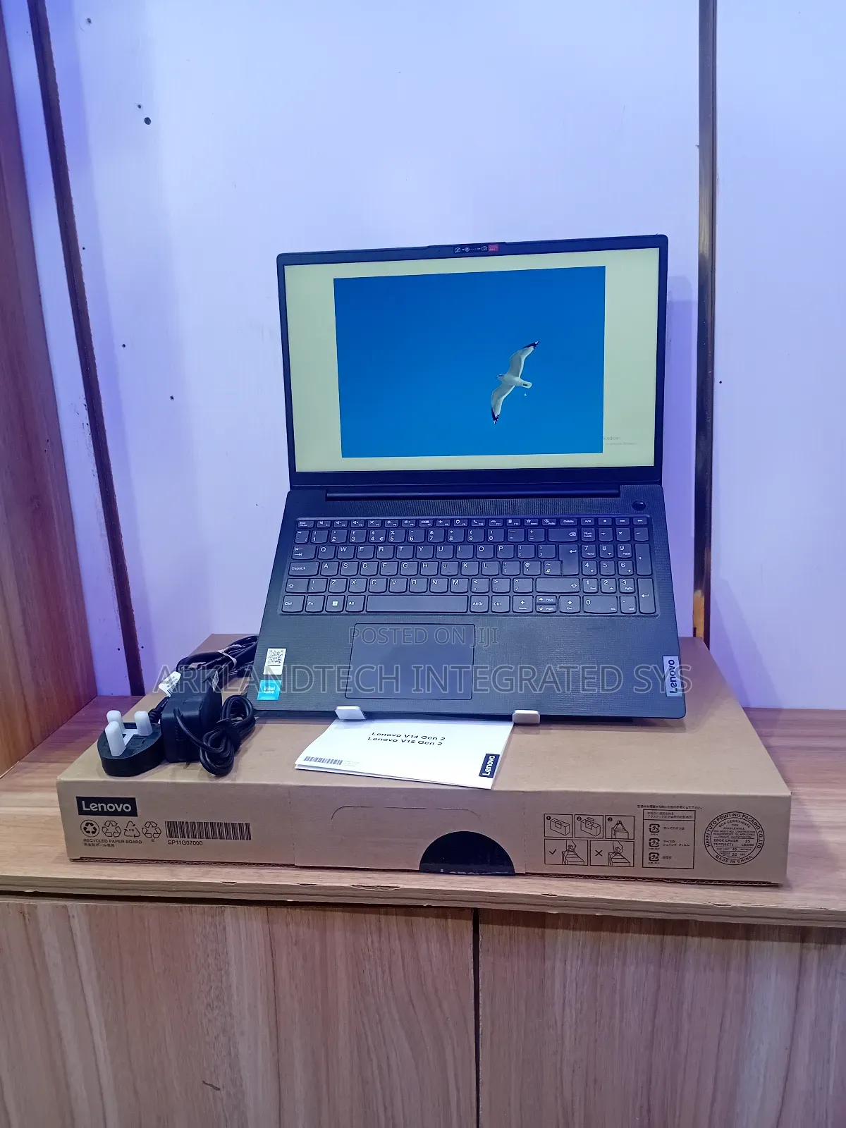 New Laptop Lenovo IdeaPad 320 8GB Intel Celeron SSD 256GB