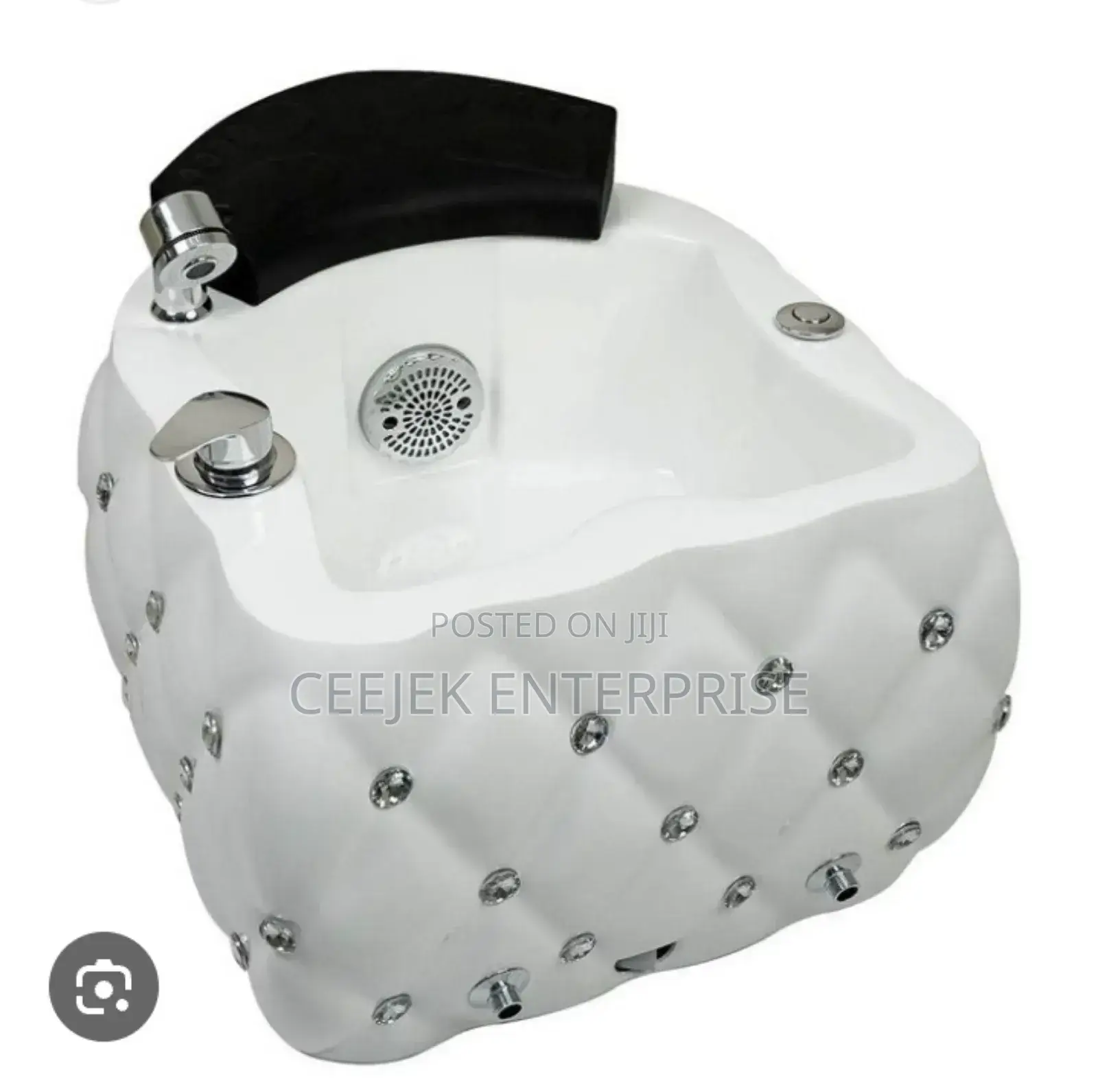 White Pedicure and Manicure Bowls With Mixer Tap