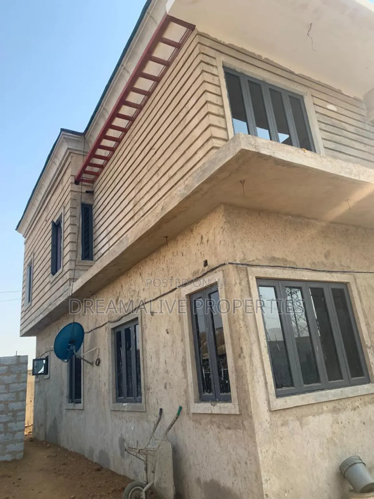 4bdrm Duplex in An Estate, Lugbe District for sale
