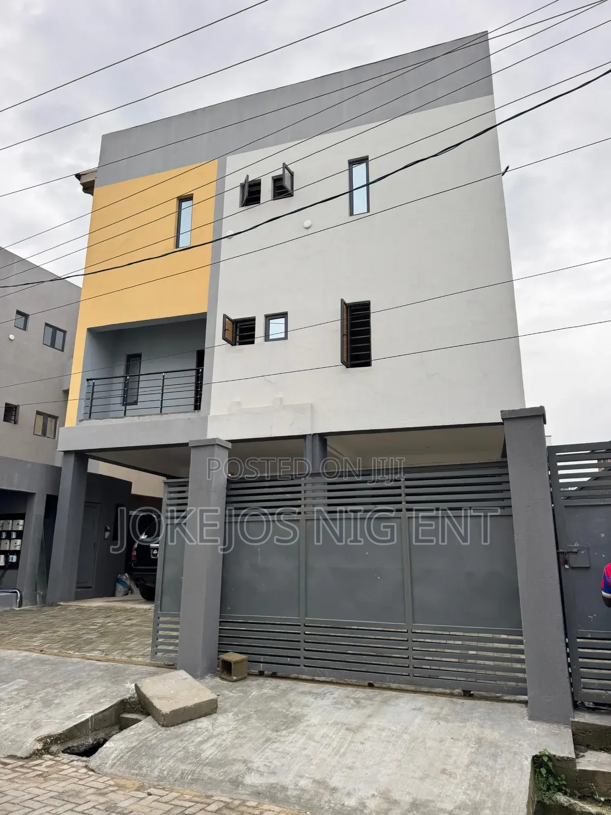 2bdrm Apartment in Ologolo Agungi for sale