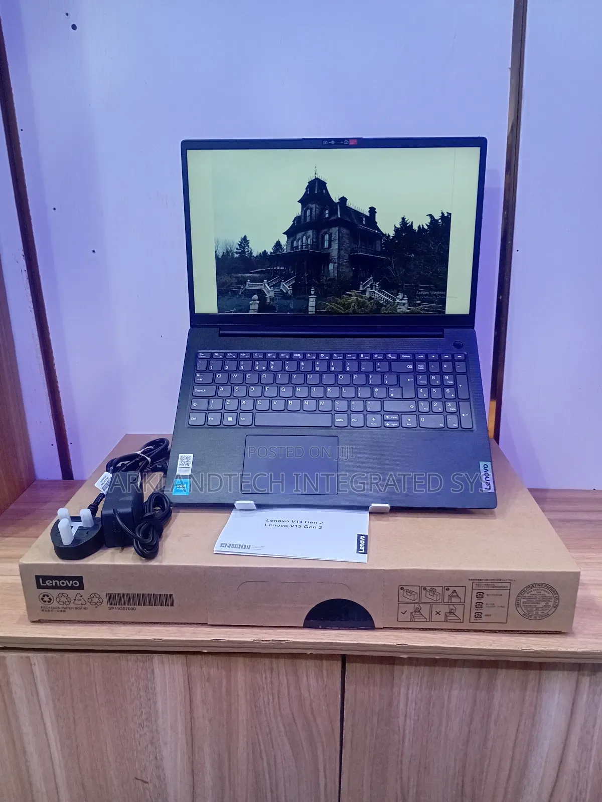 New Laptop Lenovo IdeaPad 330C 8GB Intel Celeron SSD 256GB
