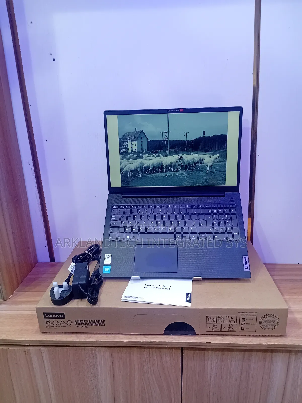 New Laptop Lenovo IdeaPad 500S 8GB Intel Celeron SSD 256GB