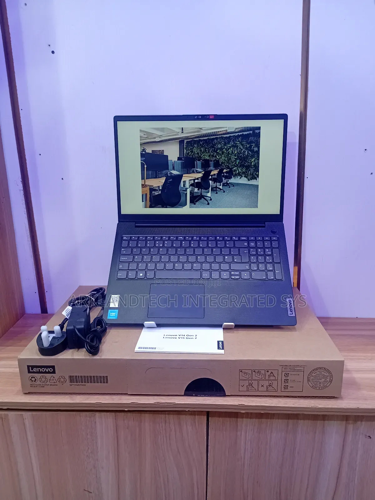 New Laptop Lenovo IdeaPad 520S 8GB Intel Celeron SSD 512GB