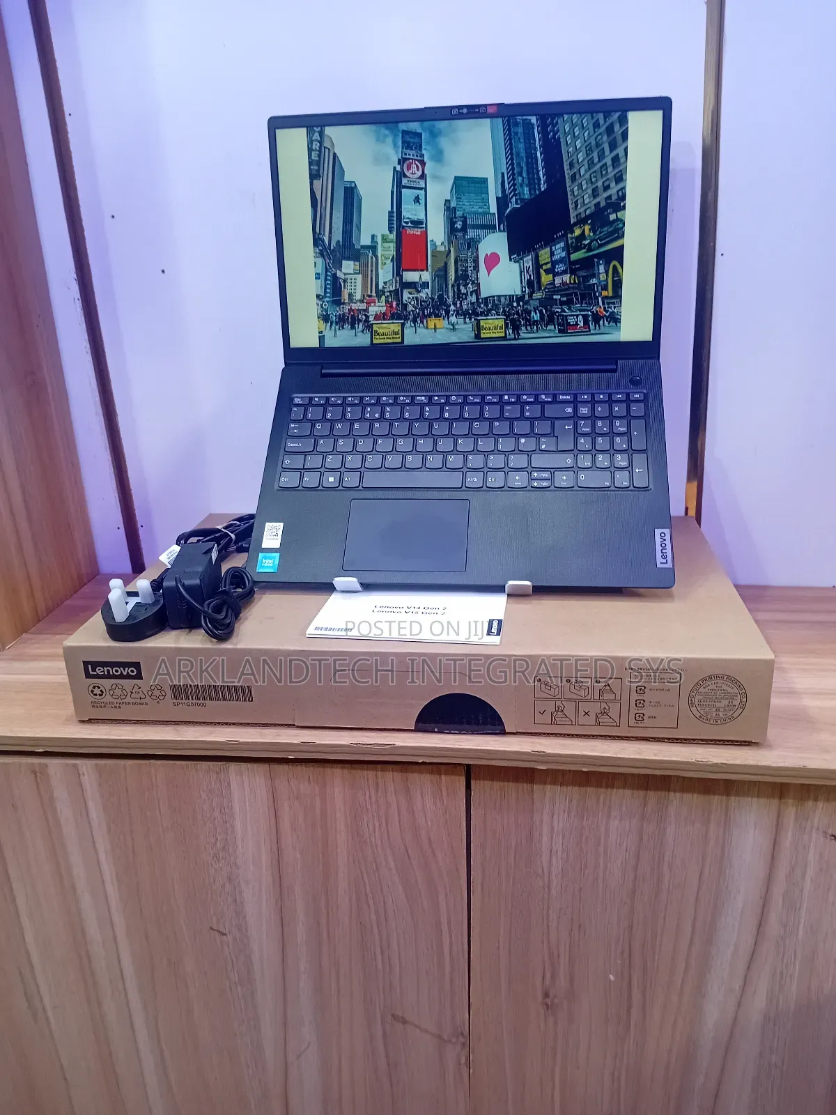 New Laptop Lenovo IdeaPad S10 8GB Intel Celeron SSD 256GB