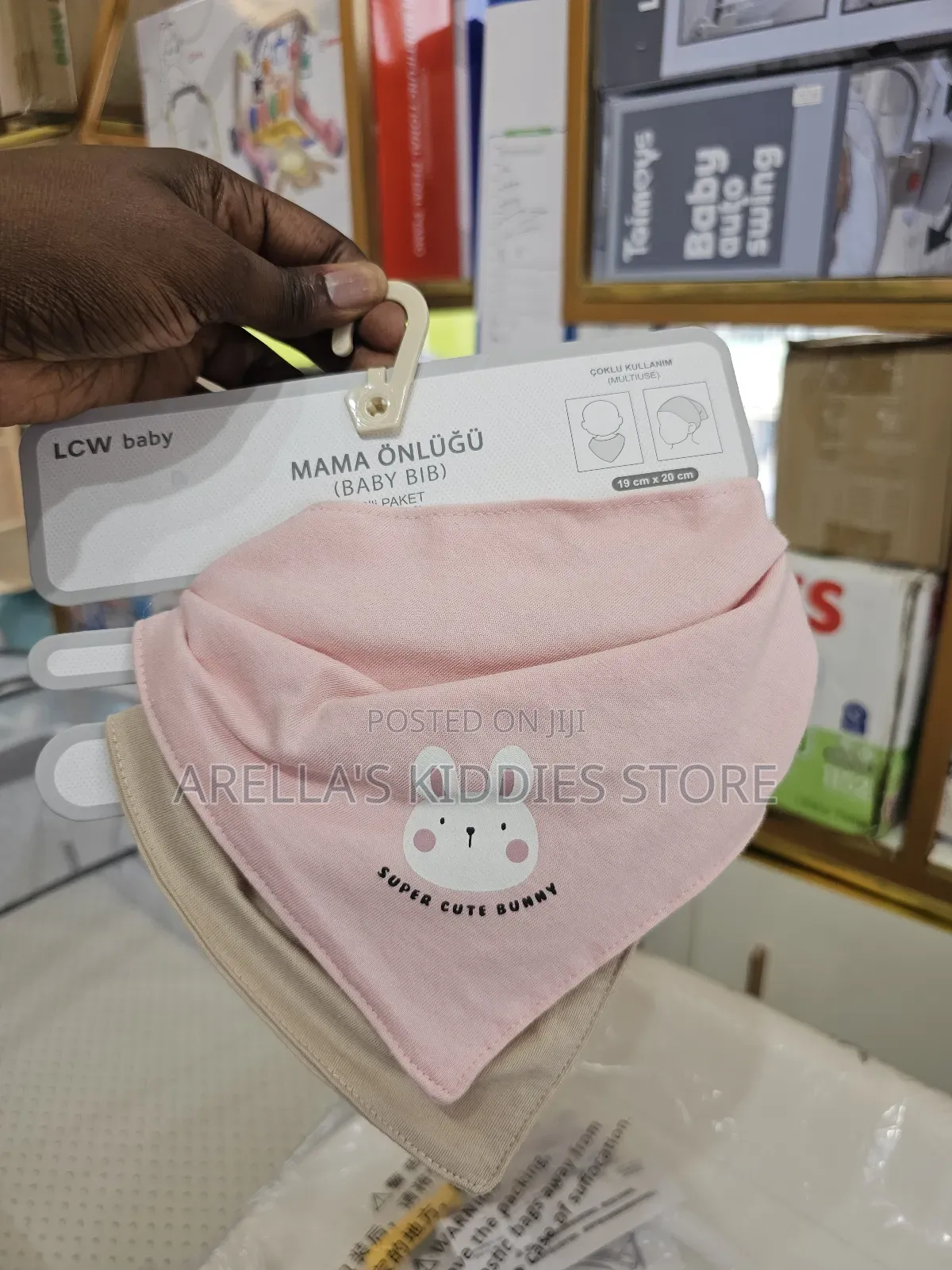 2 Pack of Baby Bibs