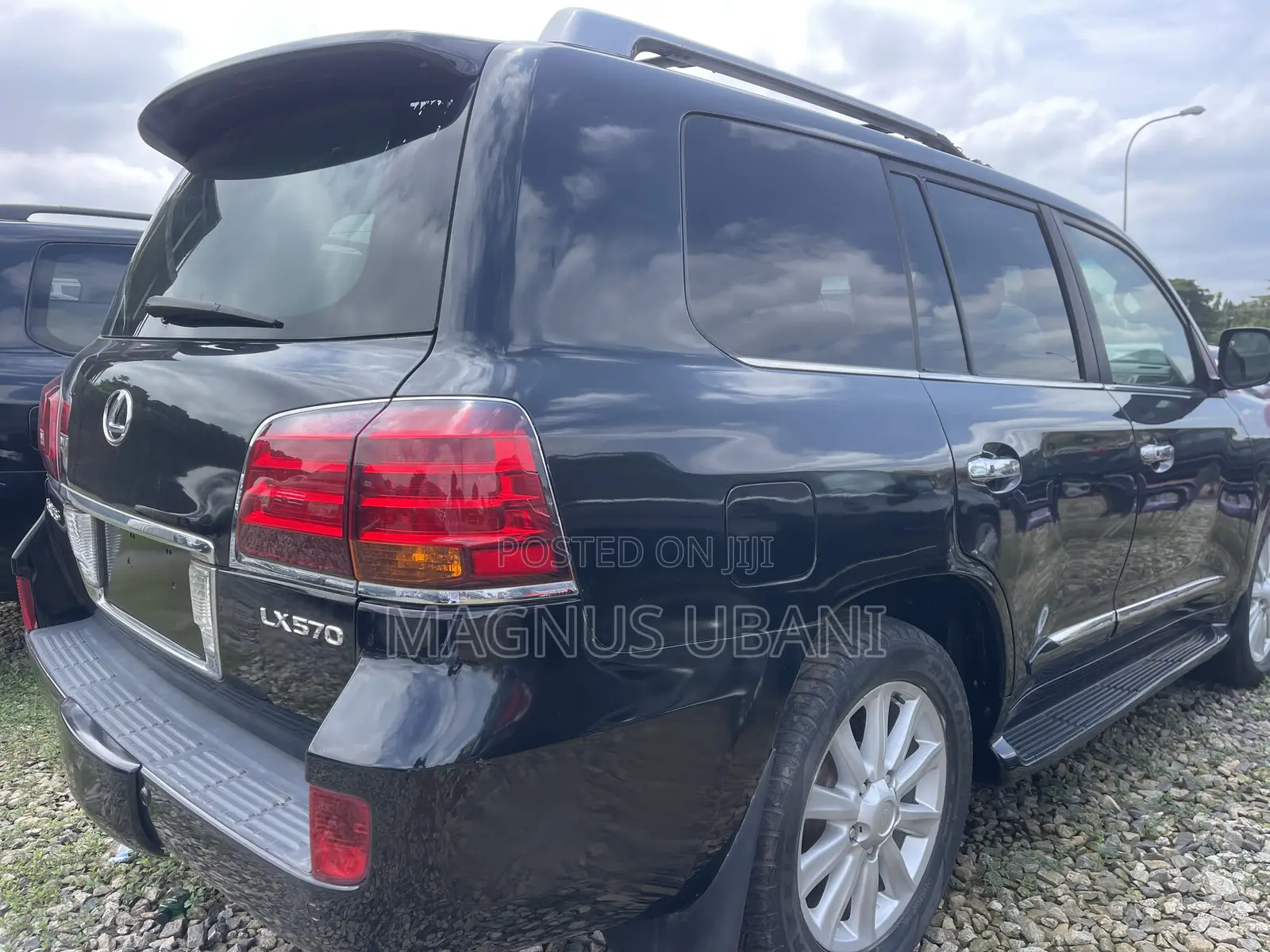 Lexus LX 570 2010 Black