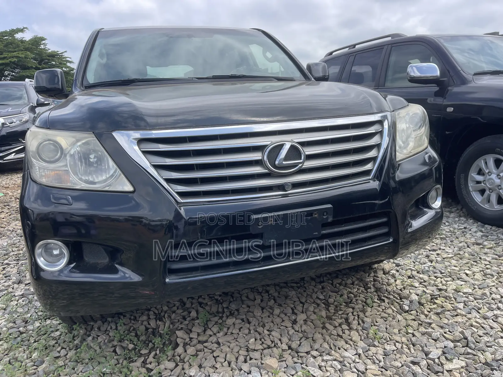 Lexus LX 570 2010 Black